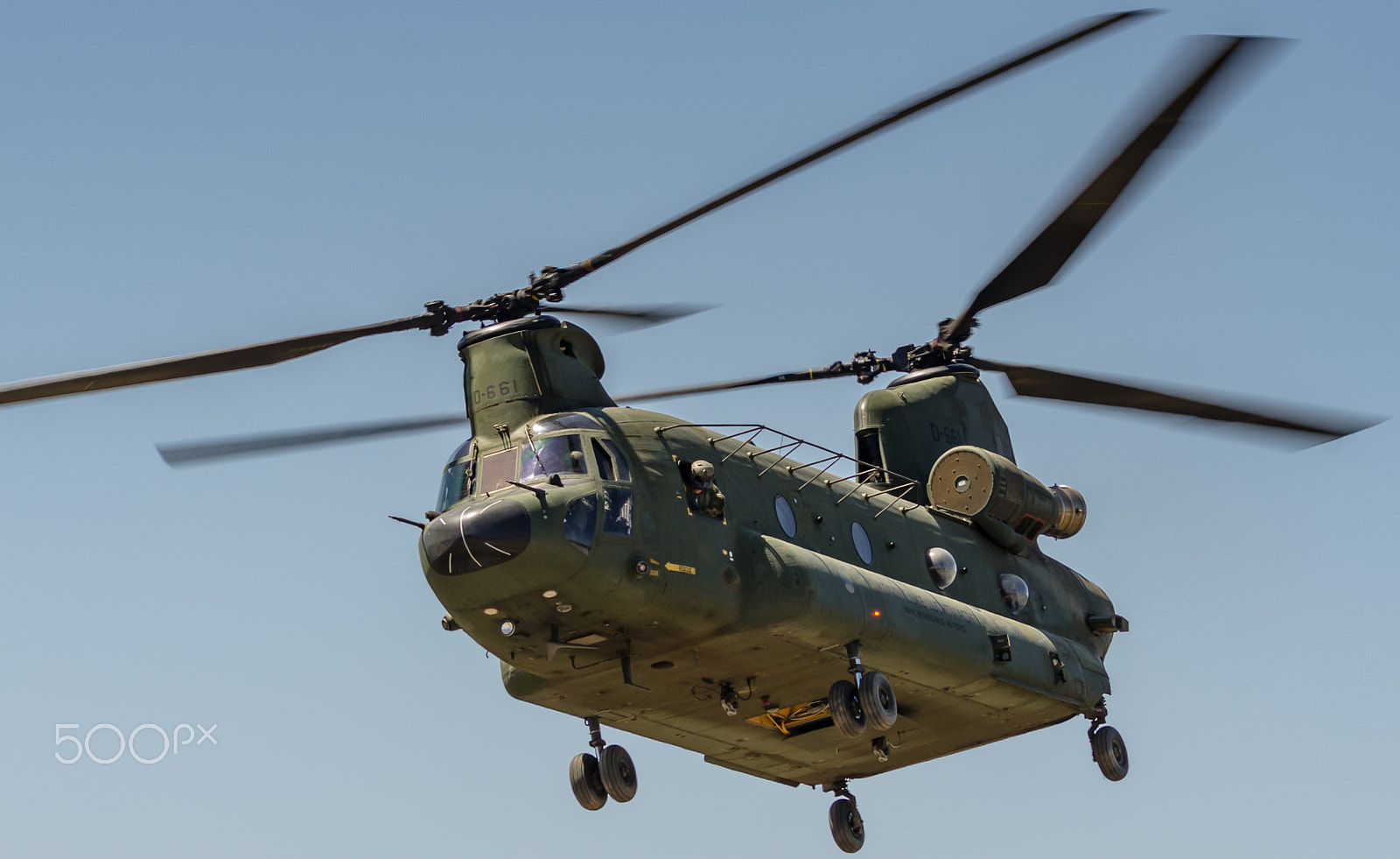 Sigma 120-400mm F4.5-5.6 DG OS HSM sample photo. Ch-47d d-661 photography