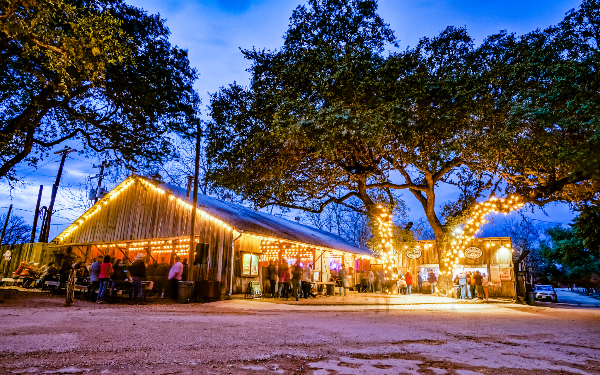 Sony a6500 + Sony E 10-18mm F4 OSS sample photo. Luckenbach blues festival photography