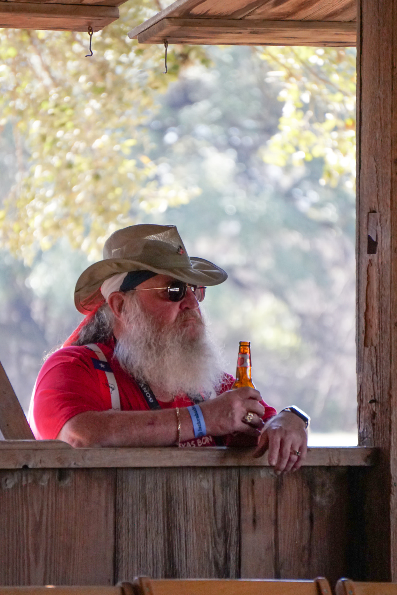 Sony E 55-210mm F4.5-6.3 OSS sample photo. Luckenbach blues festival photography