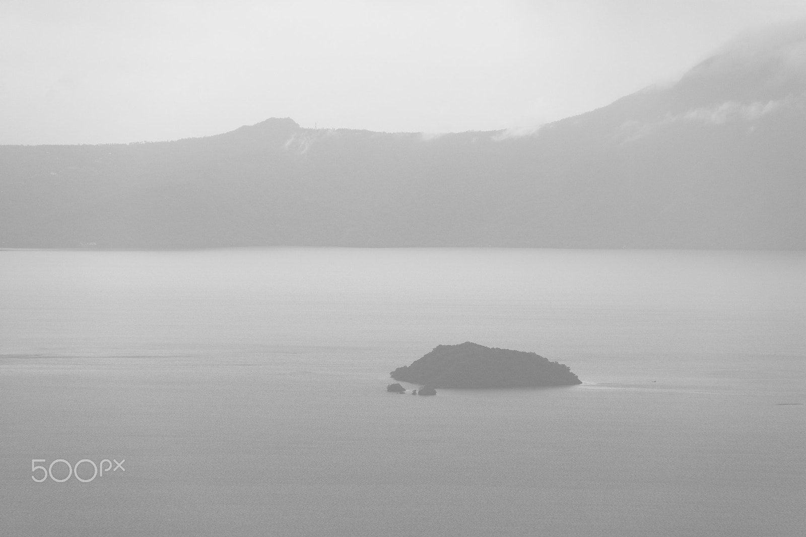 Sigma 28-300mm F3.5-6.3 DG Macro sample photo. Islet the love begin photography