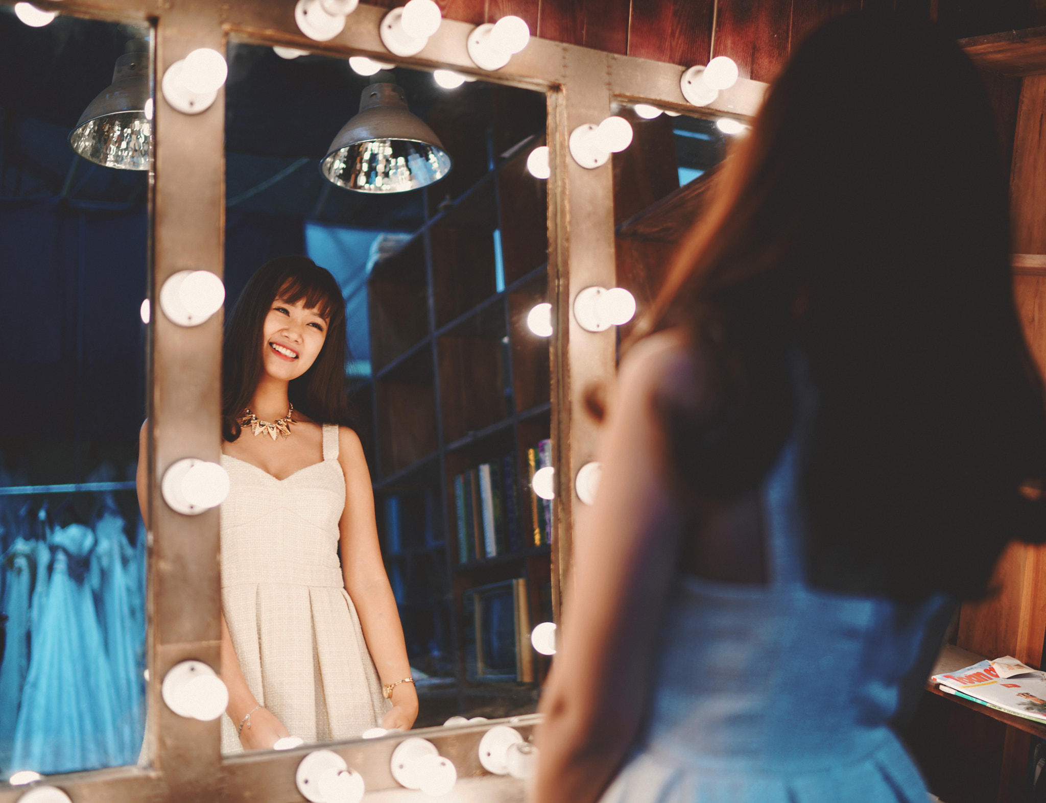 Sony a7R II + Sony Distagon T* FE 35mm F1.4 ZA sample photo. Mirror photography