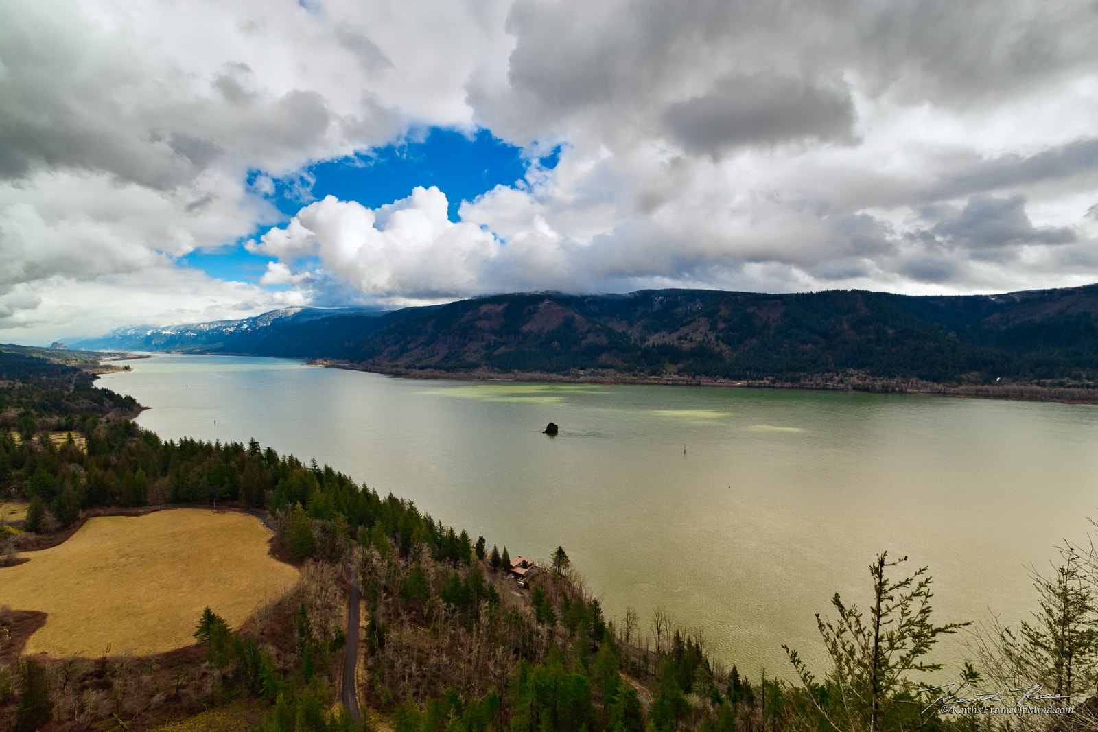 Canon EF 16-35mm F2.8L II USM sample photo. Columbia river gorge photography