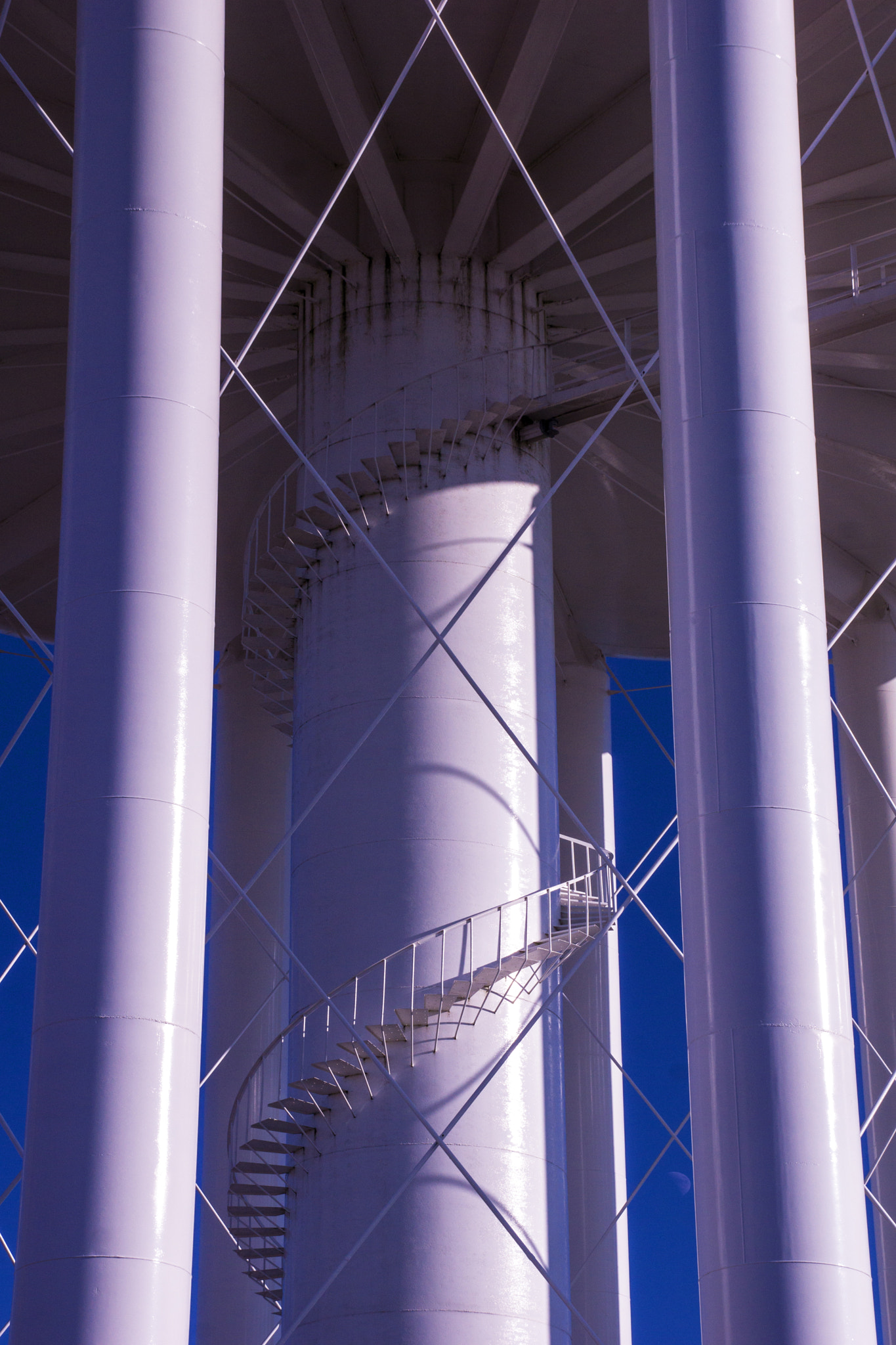 Sony DT 18-135mm F3.5-5.6 SAM sample photo. Watertower photography