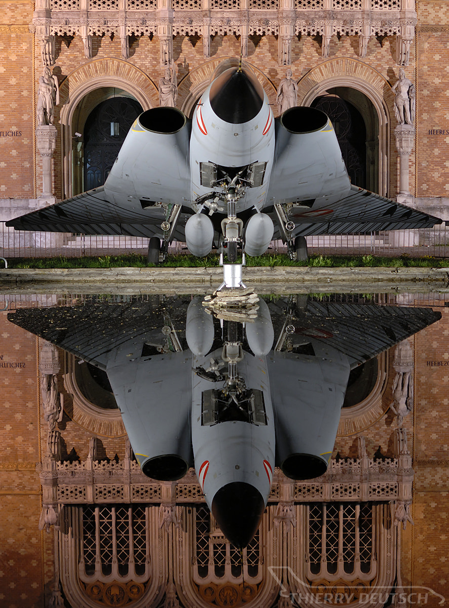 Nikon D200 sample photo. Reflecting draken photography