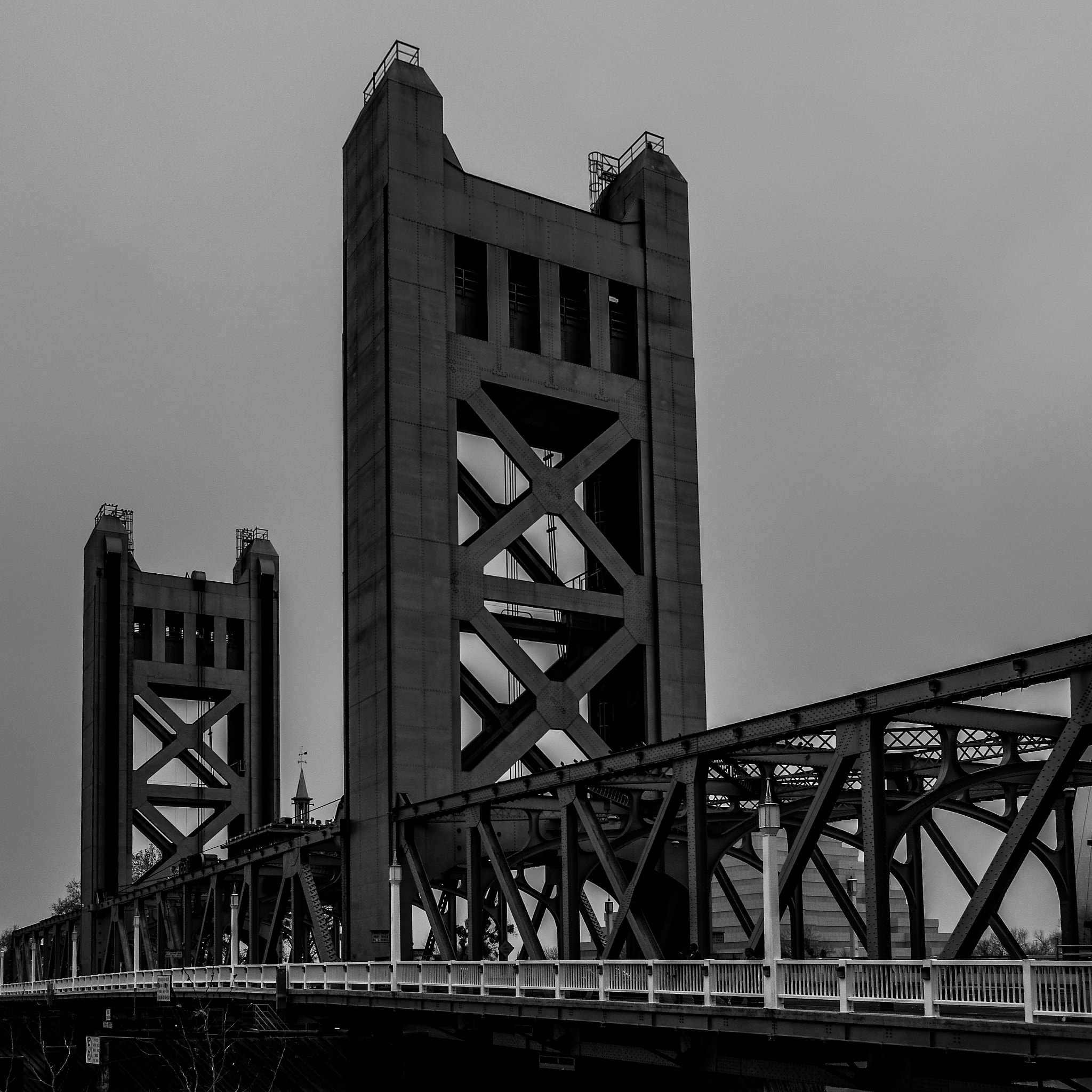 Pentax K-x sample photo. Tower bridge sacramento photography