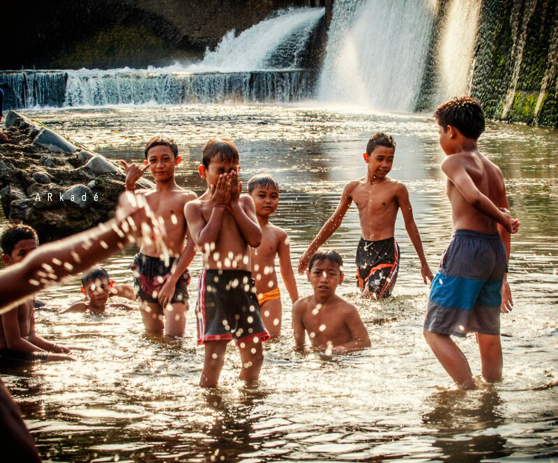 Nikon D300 sample photo. Just kids photography