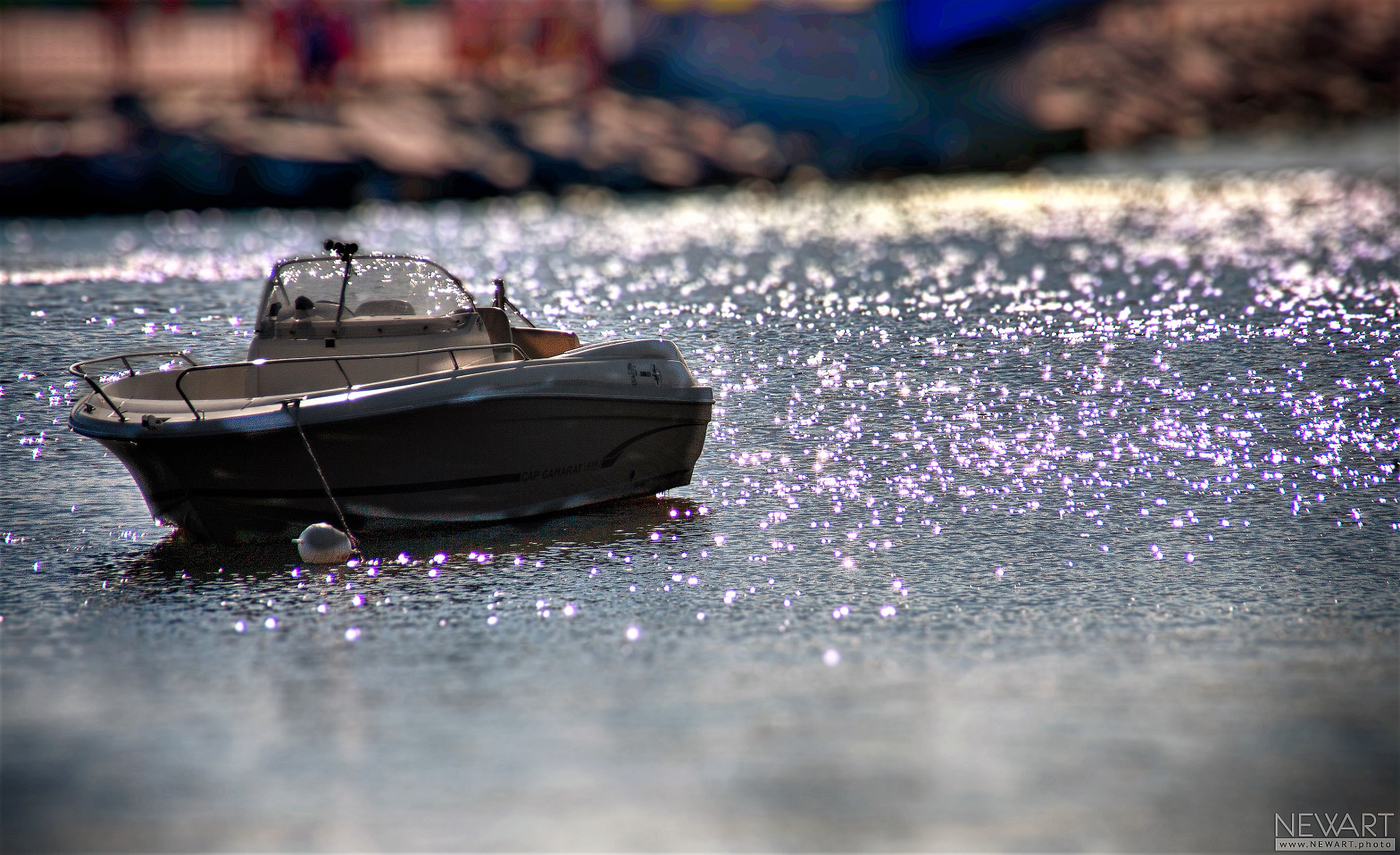 Canon EOS-1Ds Mark II sample photo. Motorboat photography