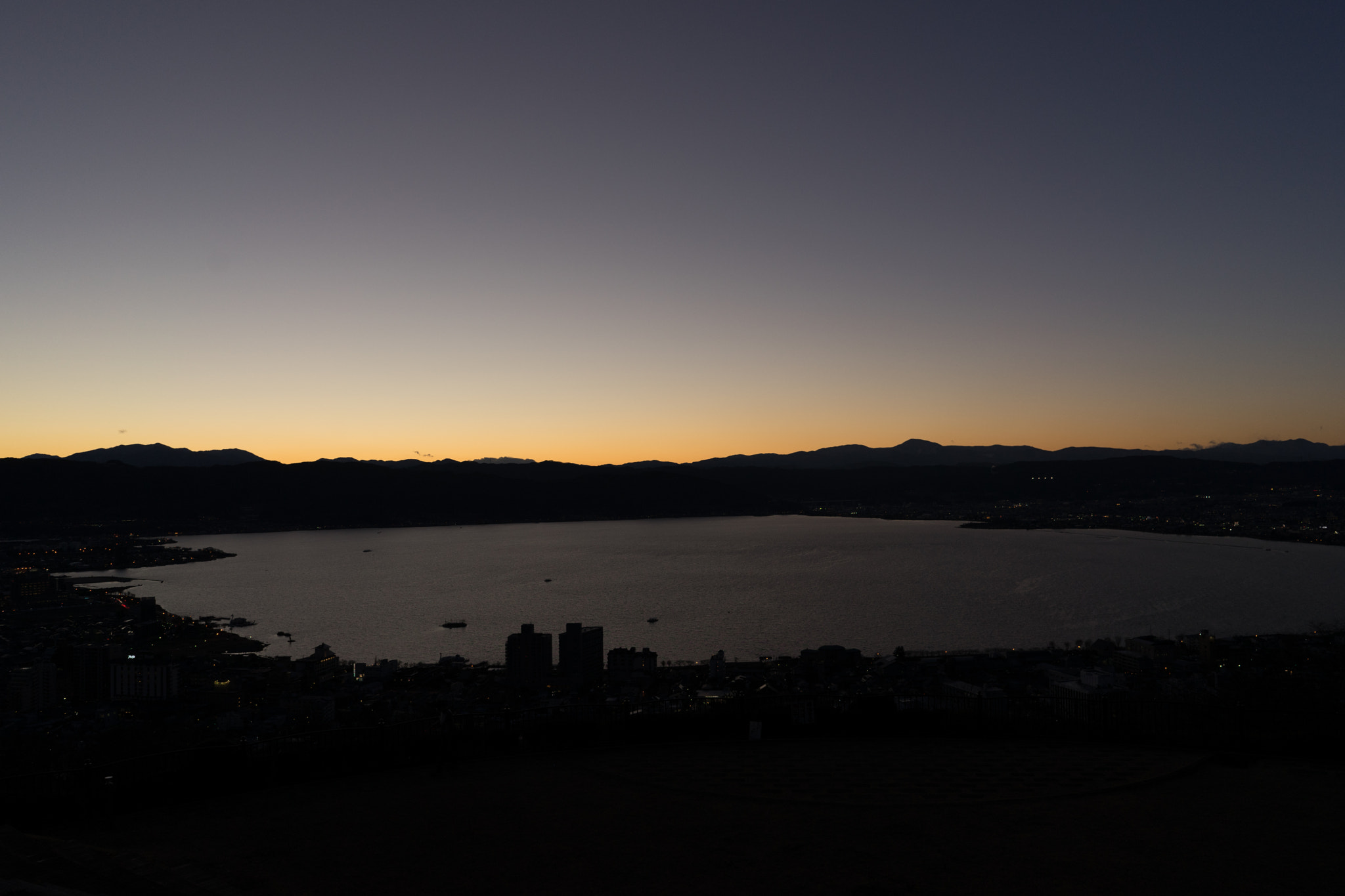 Sony FE 28mm F2 sample photo. Dusk touch photography