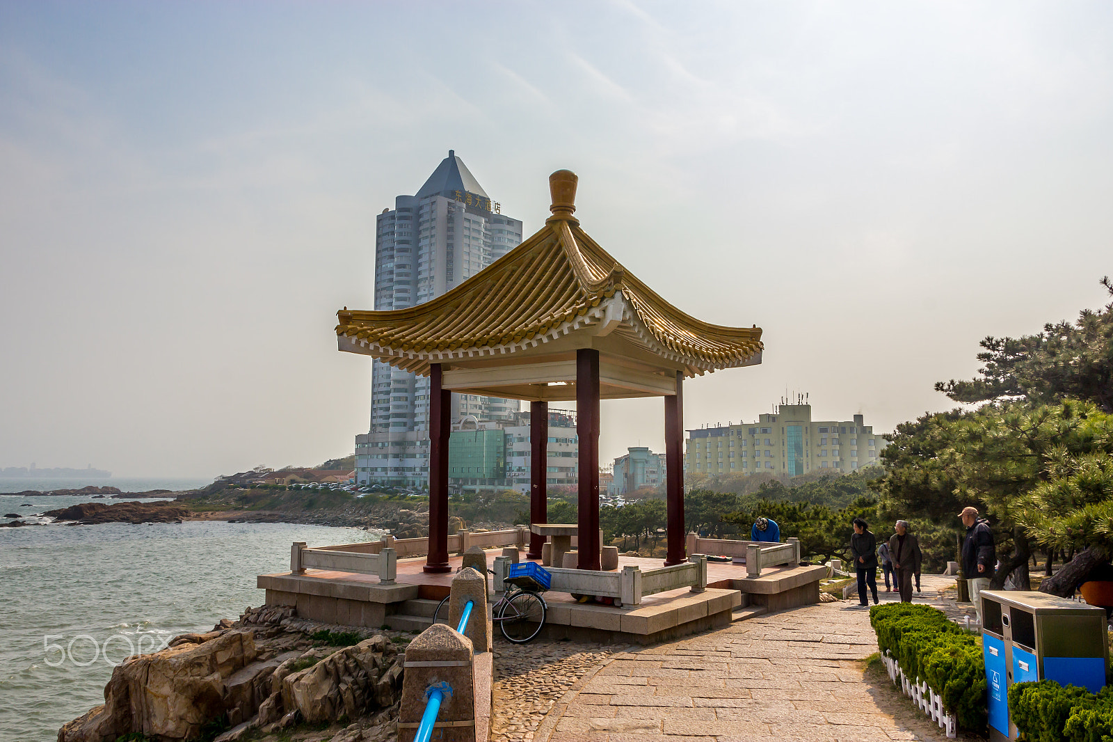 Canon EOS 550D (EOS Rebel T2i / EOS Kiss X4) sample photo. Qingdao photography