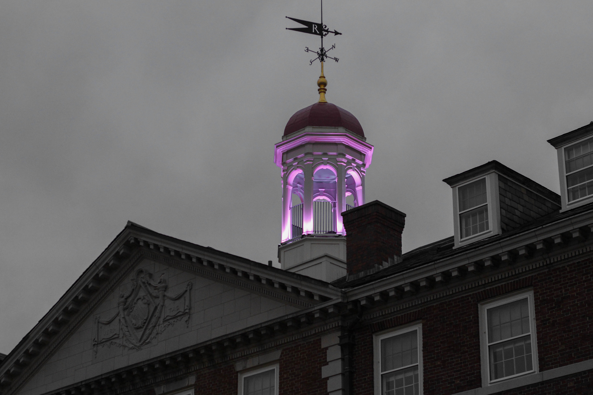 Canon EOS 100D (EOS Rebel SL1 / EOS Kiss X7) sample photo. Cabot house bell tower photography