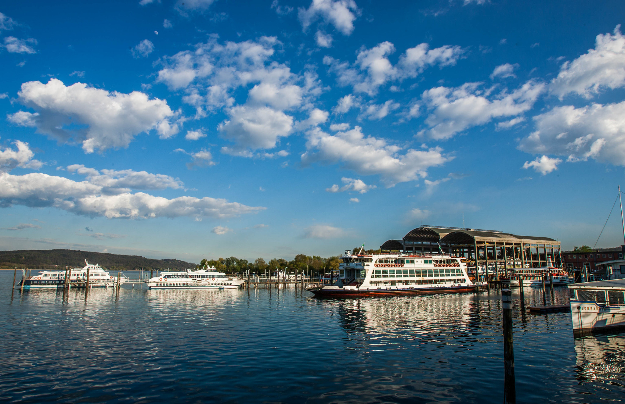 Canon EOS-1D Mark II sample photo. Ferry terminal of arona photography