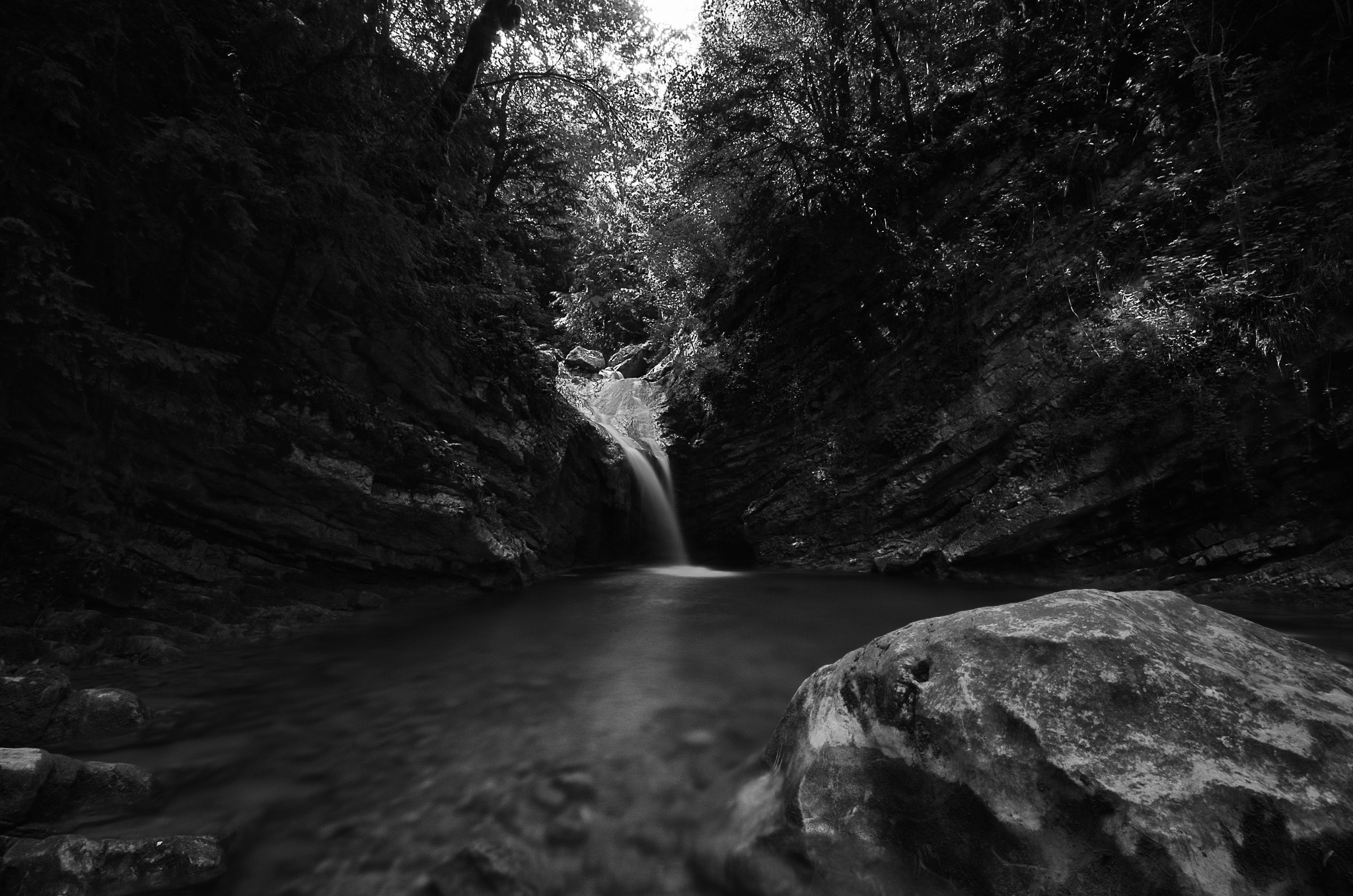 Sigma AF 10-20mm F4-5.6 EX DC sample photo. Eau photography