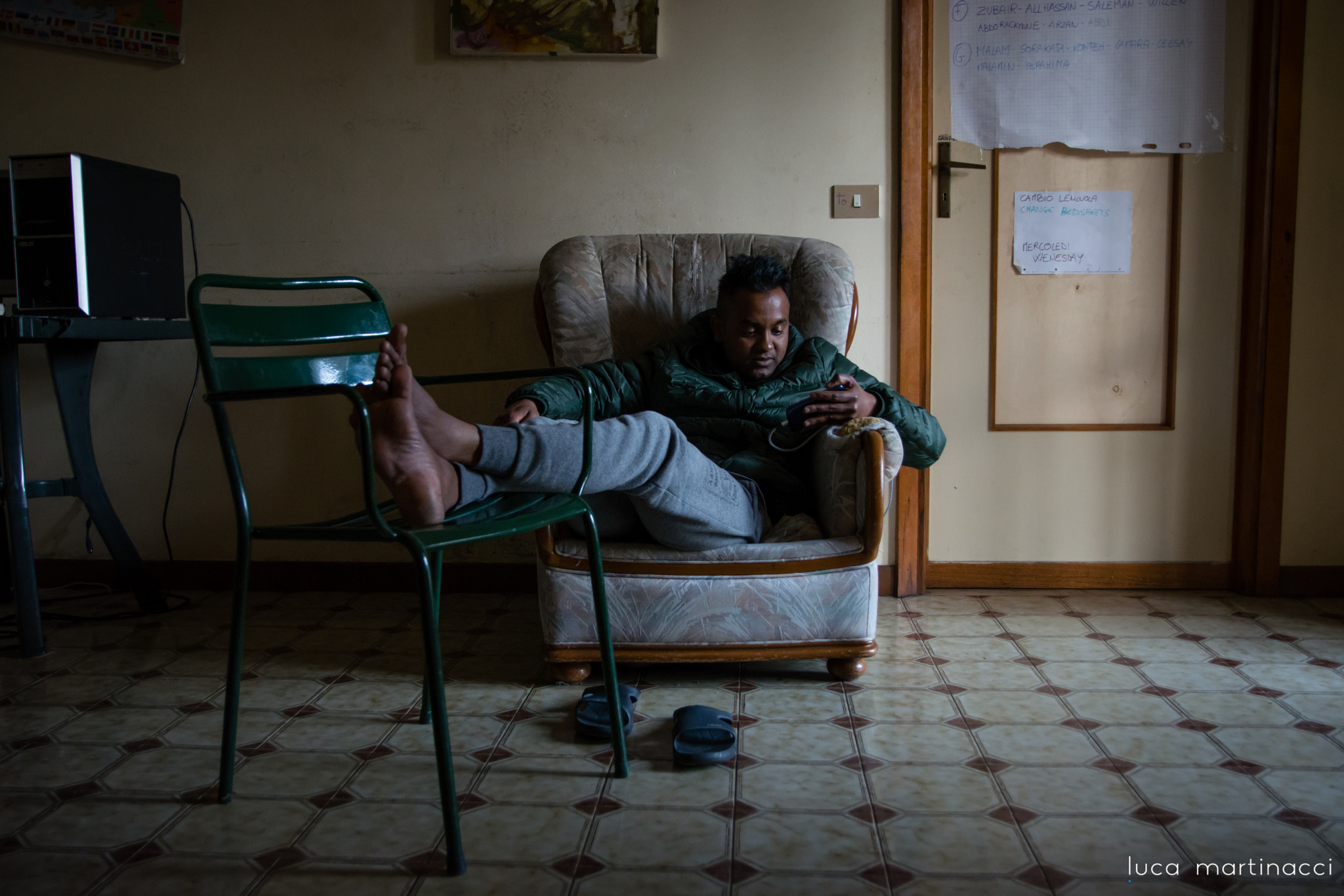 Sigma 17-50mm F2.8 EX DC OS HSM sample photo. Refugee photography