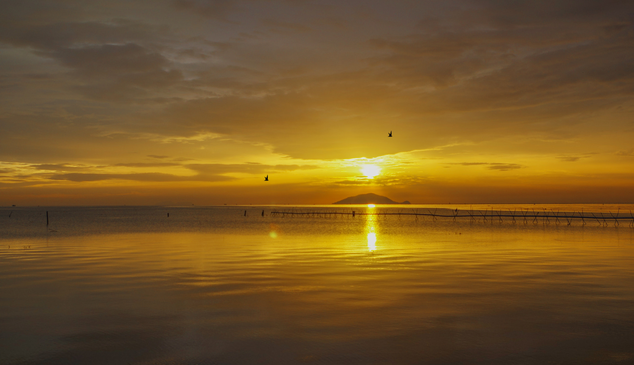 Pentax K-3 + Pentax smc DA 18-55mm F3.5-5.6 AL sample photo. Rach gia kien giang at dusk photography