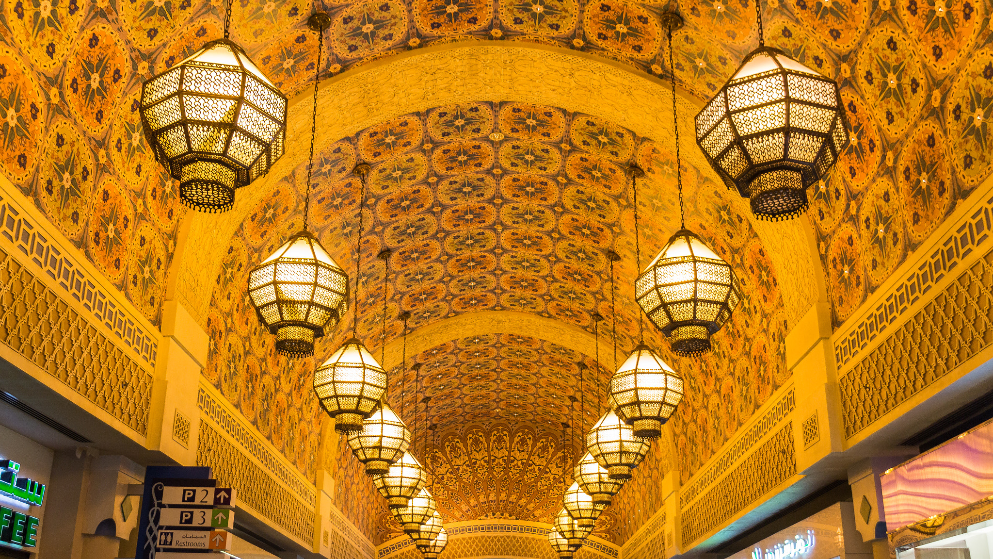 Sigma 18-250mm F3.5-6.3 DC OS HSM sample photo. Capitalistic ceiling art photography