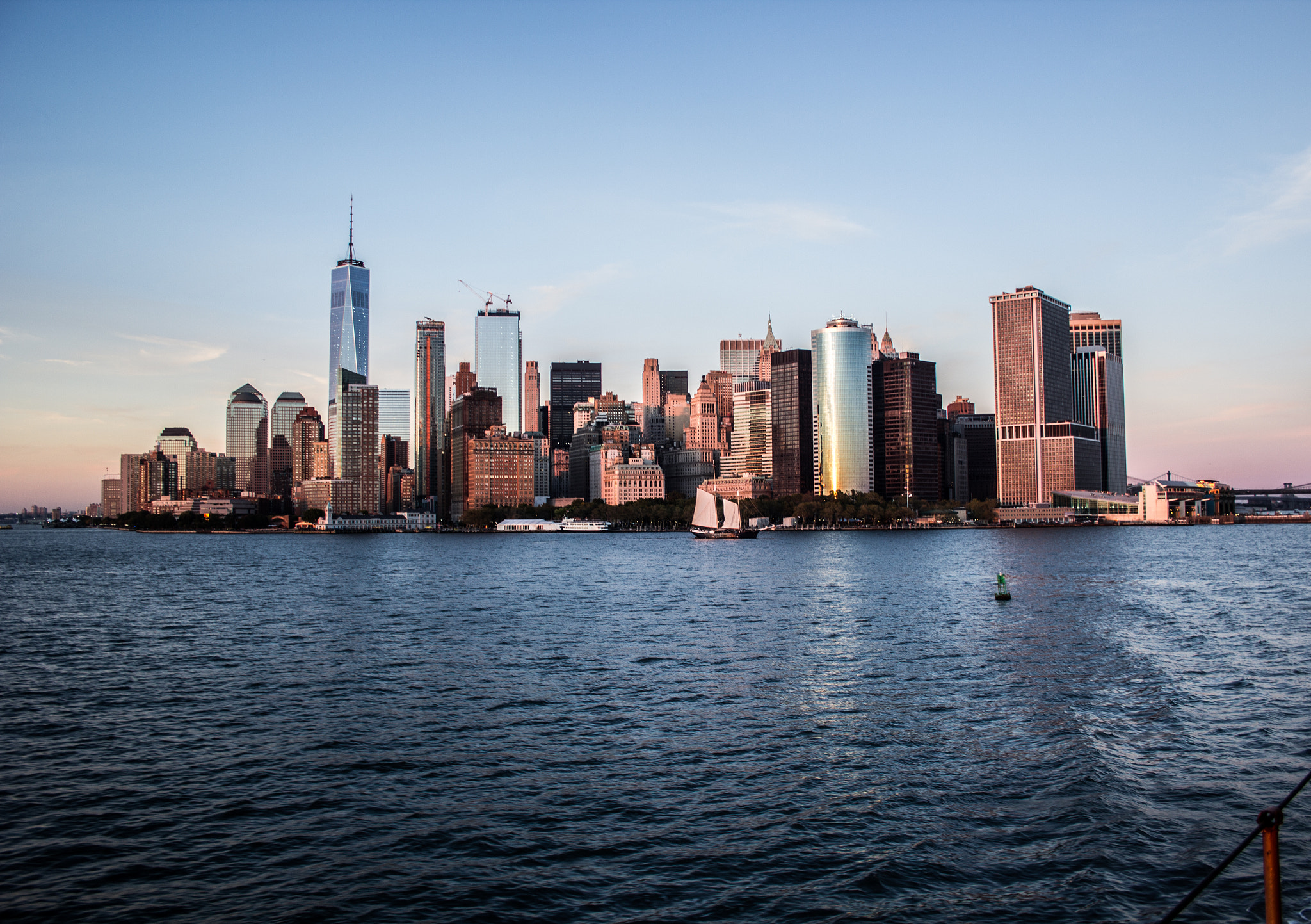 Canon EF-S 18-55mm F3.5-5.6 II sample photo. Manhattan photography