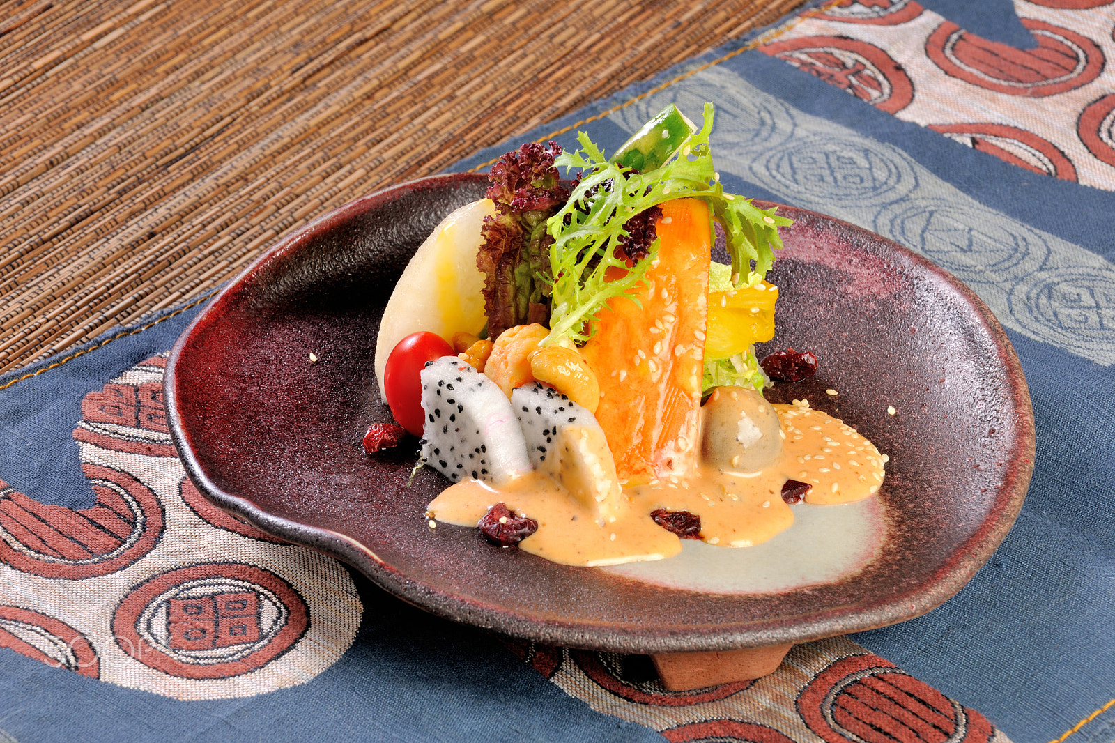 Nikon D3X sample photo. 莎拉,蔬菜,水果,醬汁 photography