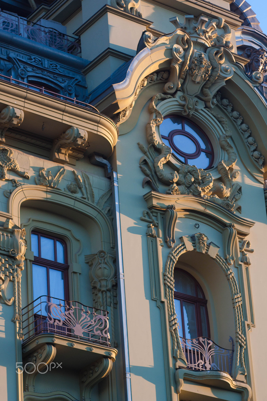 Canon EF 35-80mm f/4-5.6 sample photo. Green building photography