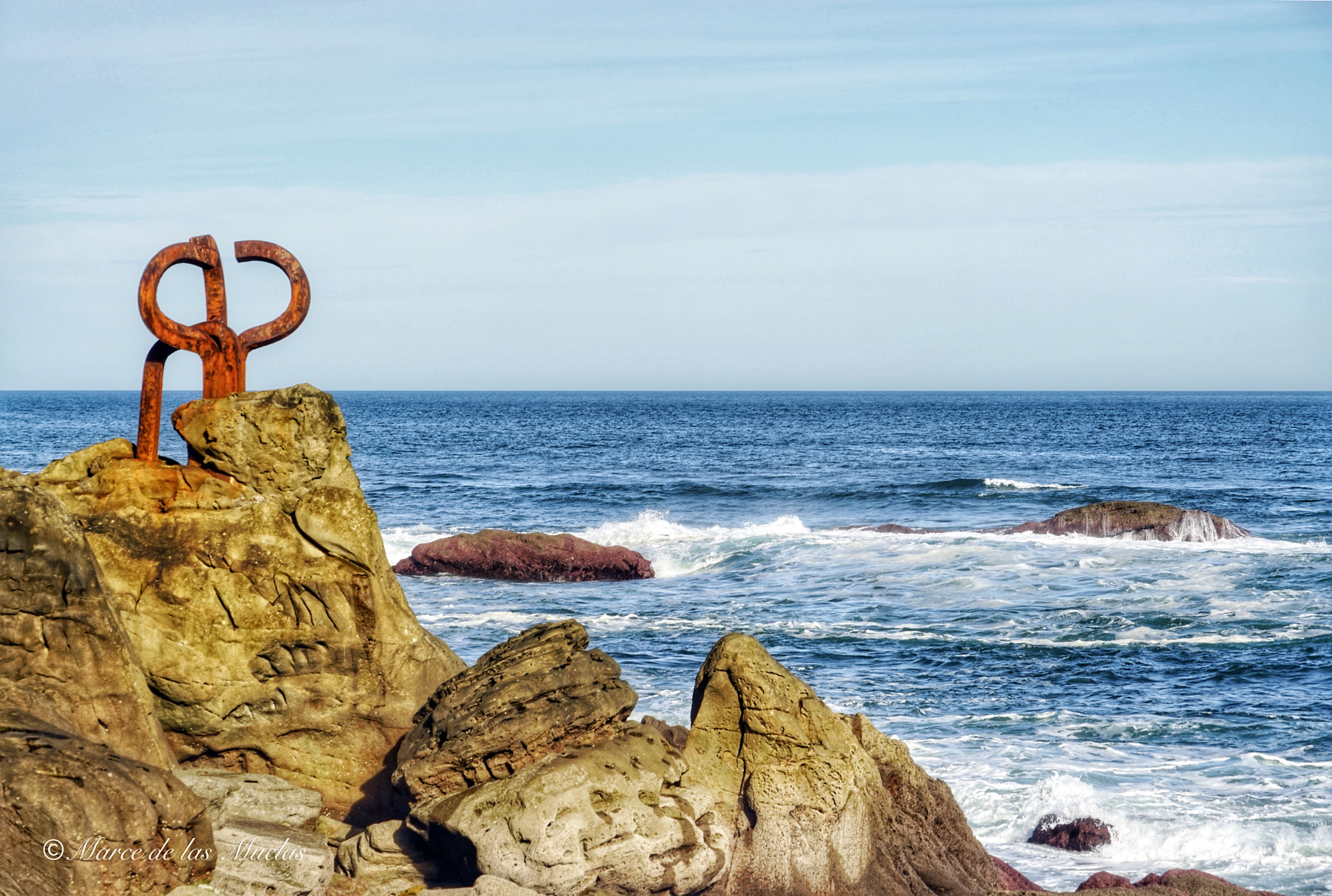 Sony a7R + Sony FE 24-240mm F3.5-6.3 OSS sample photo. Los peines del viento  san sebastián spain. photography