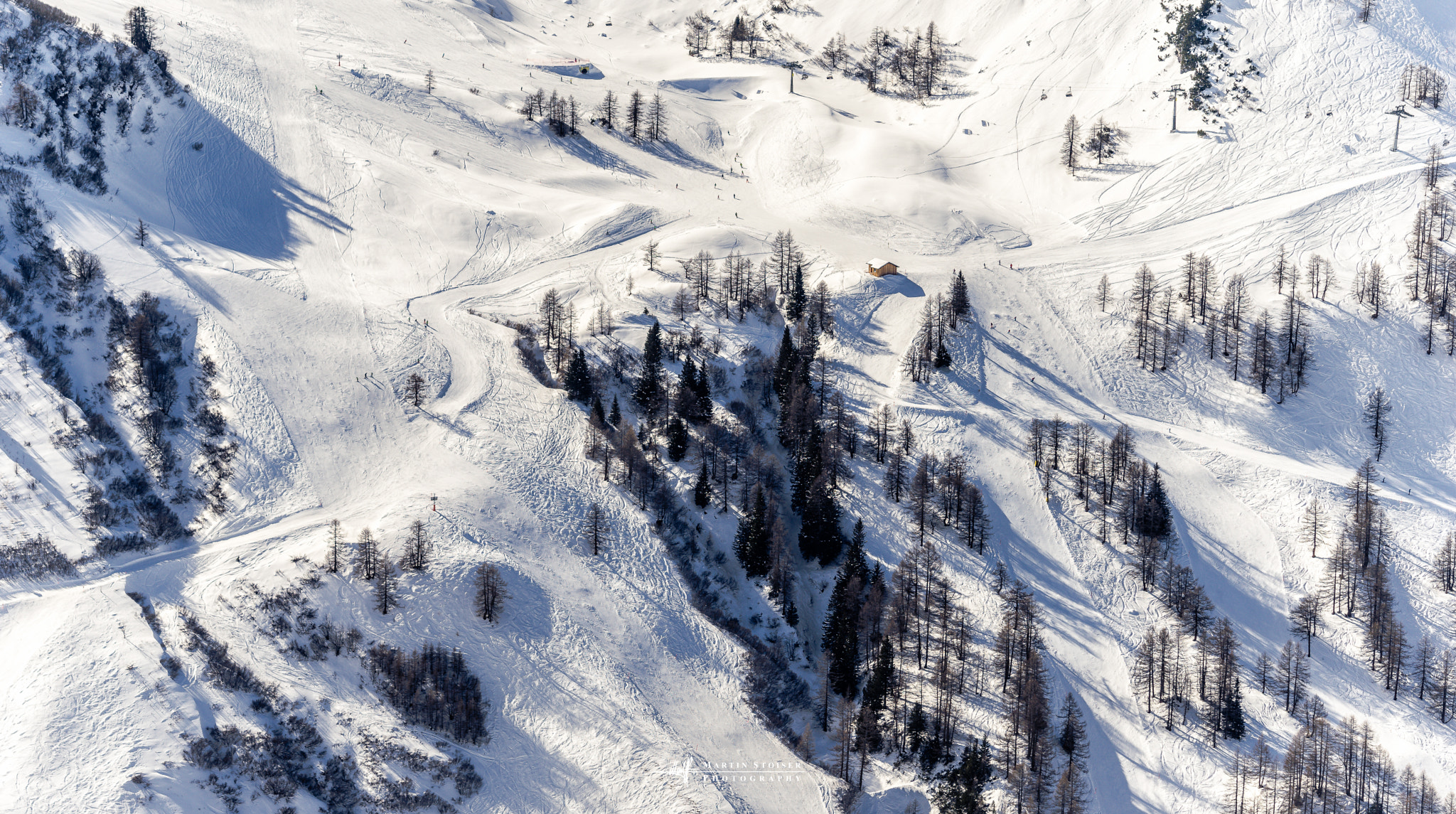 Sony a7 + Sony FE 90mm F2.8 Macro G OSS sample photo. Skiing in malbun photography
