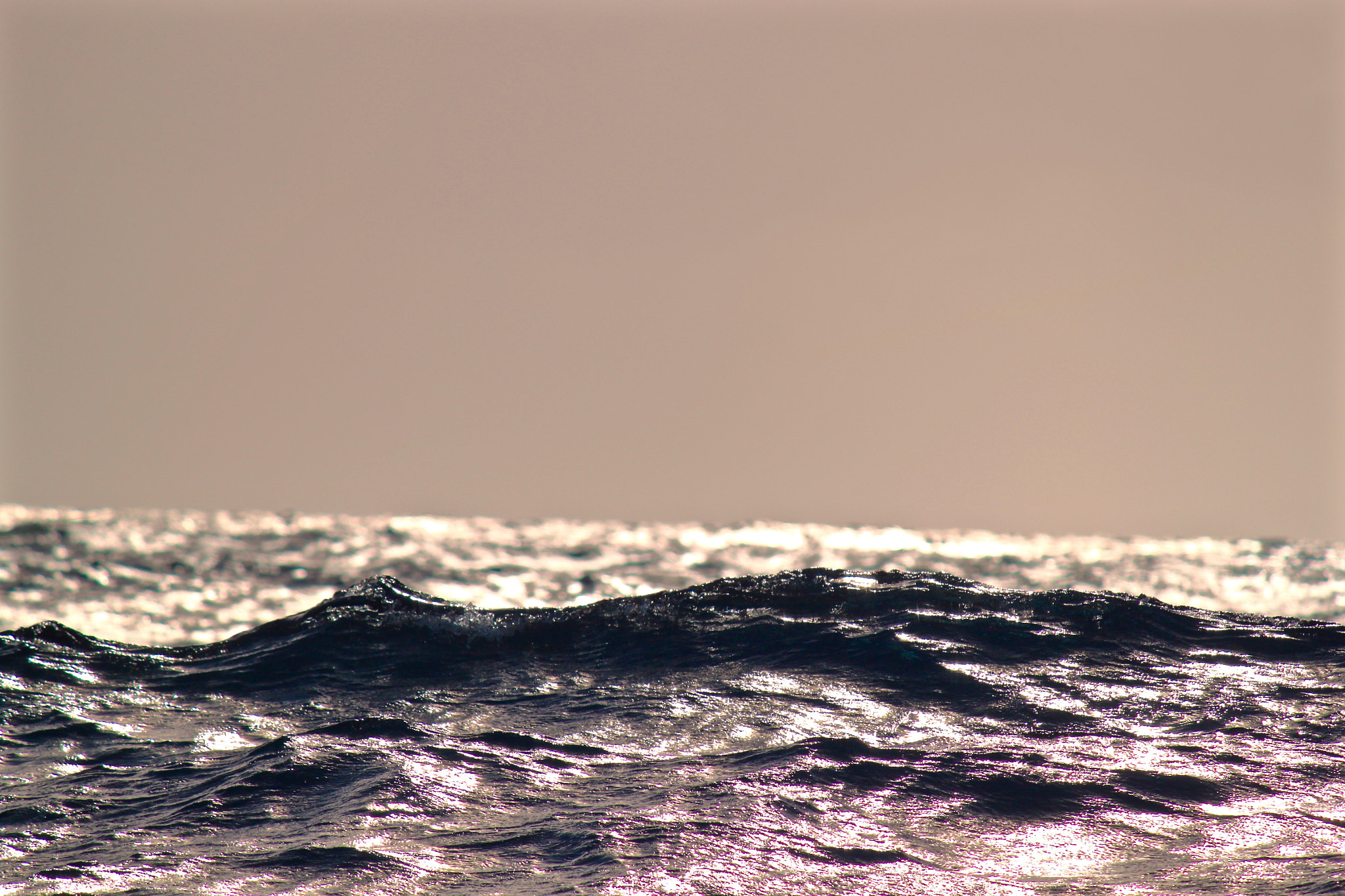Canon EF-S 55-250mm F4-5.6 IS sample photo. Wavy photography