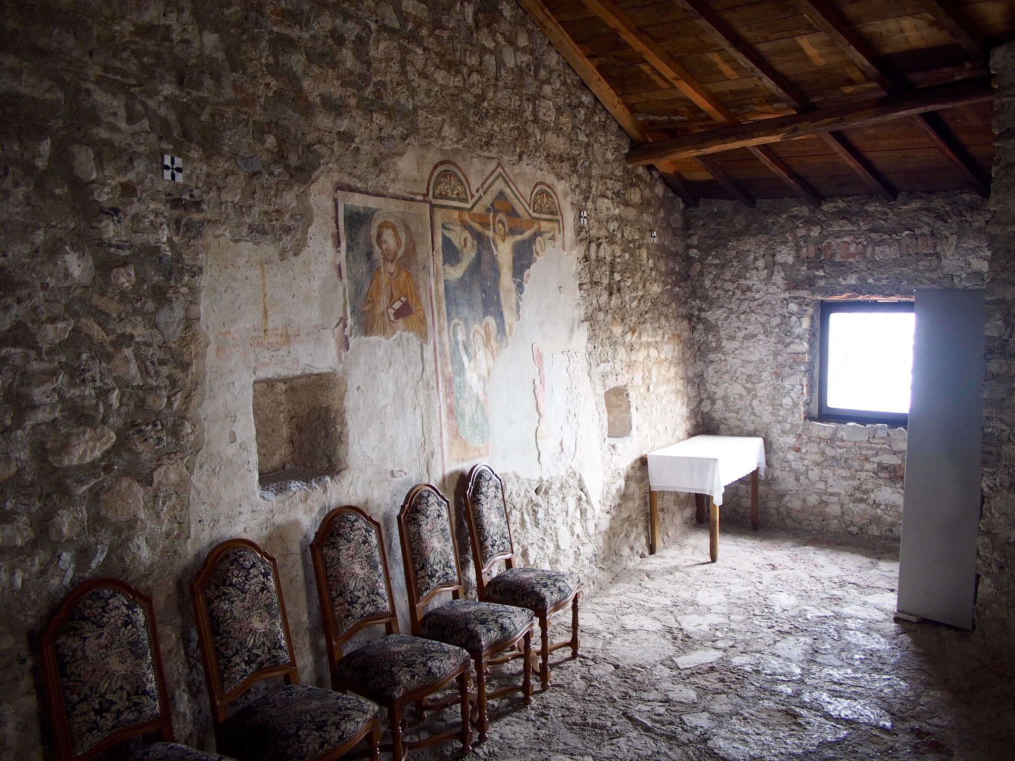 Panasonic Lumix G 14mm F2.5 ASPH sample photo. Gargnano, chiesa di san giacomo photography