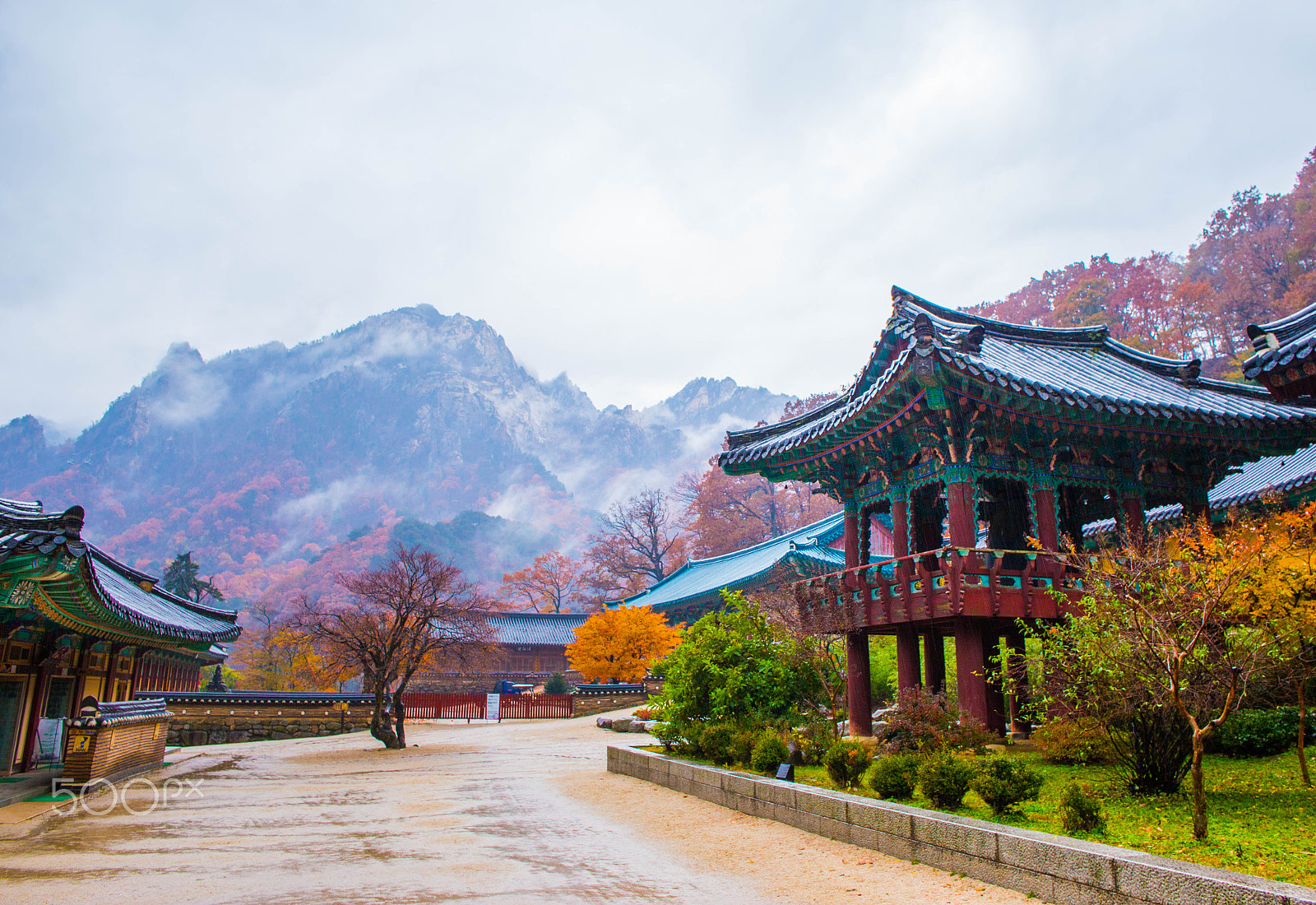 Canon EF 24mm F2.8 IS USM sample photo. Seoraksan national park, sokcho (설악산국립공원 속초) photography