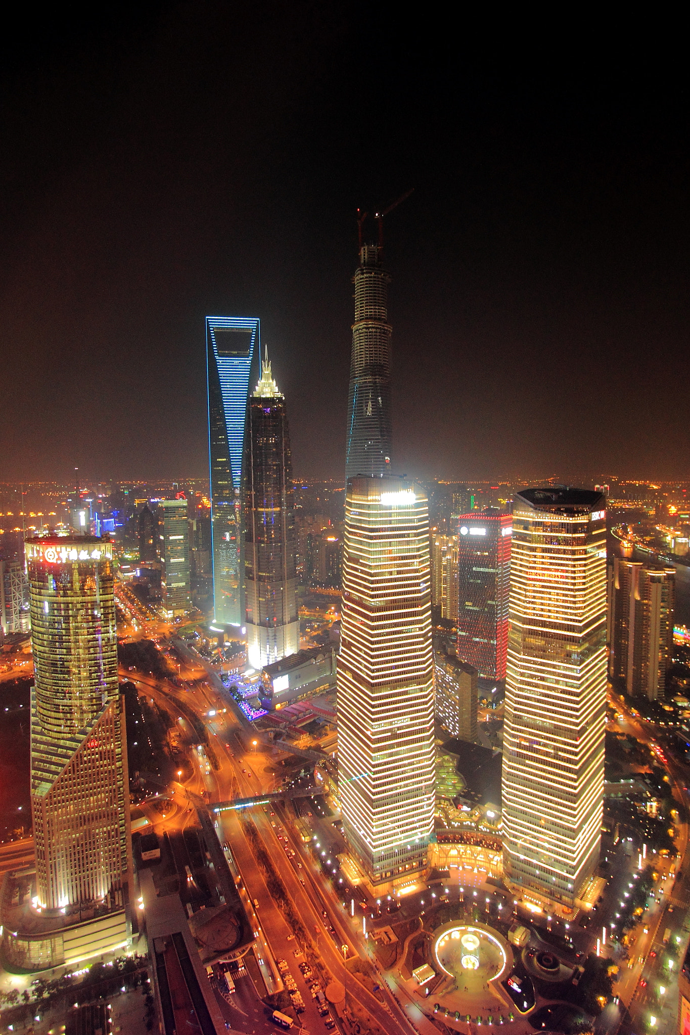 Canon EF-S 10-22mm F3.5-4.5 USM sample photo. Shanghai showdown photography