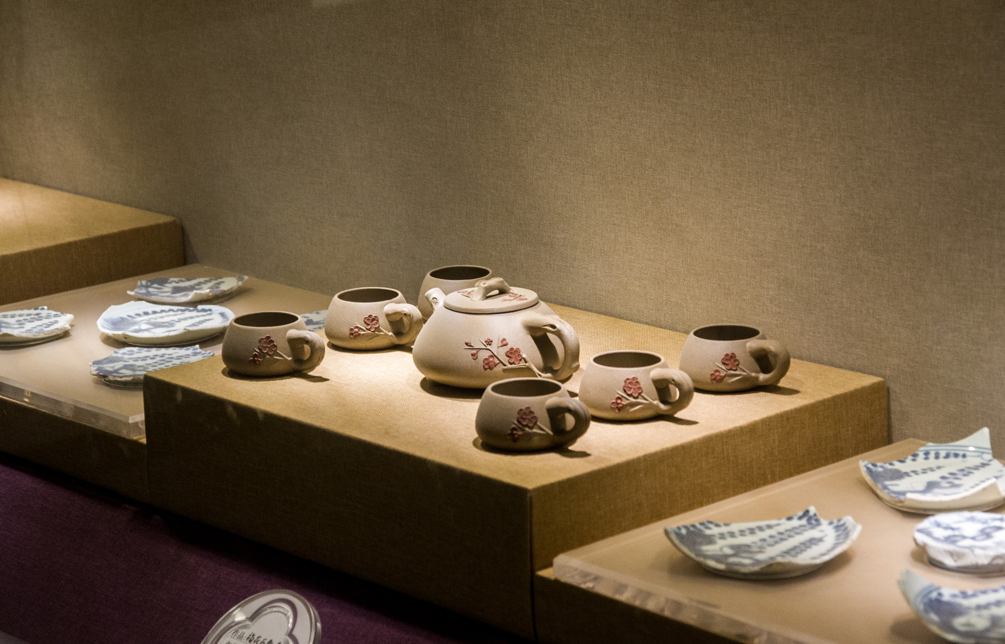 Pentax K-3 II sample photo. Porcelain photography