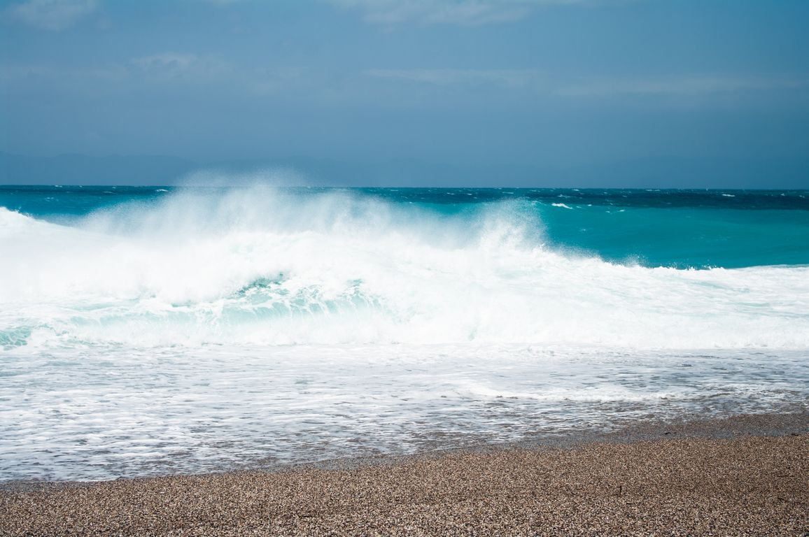 Pentax K20D + Pentax smc DA 18-55mm F3.5-5.6 ED AL II (IF) sample photo. The aegean sea photography