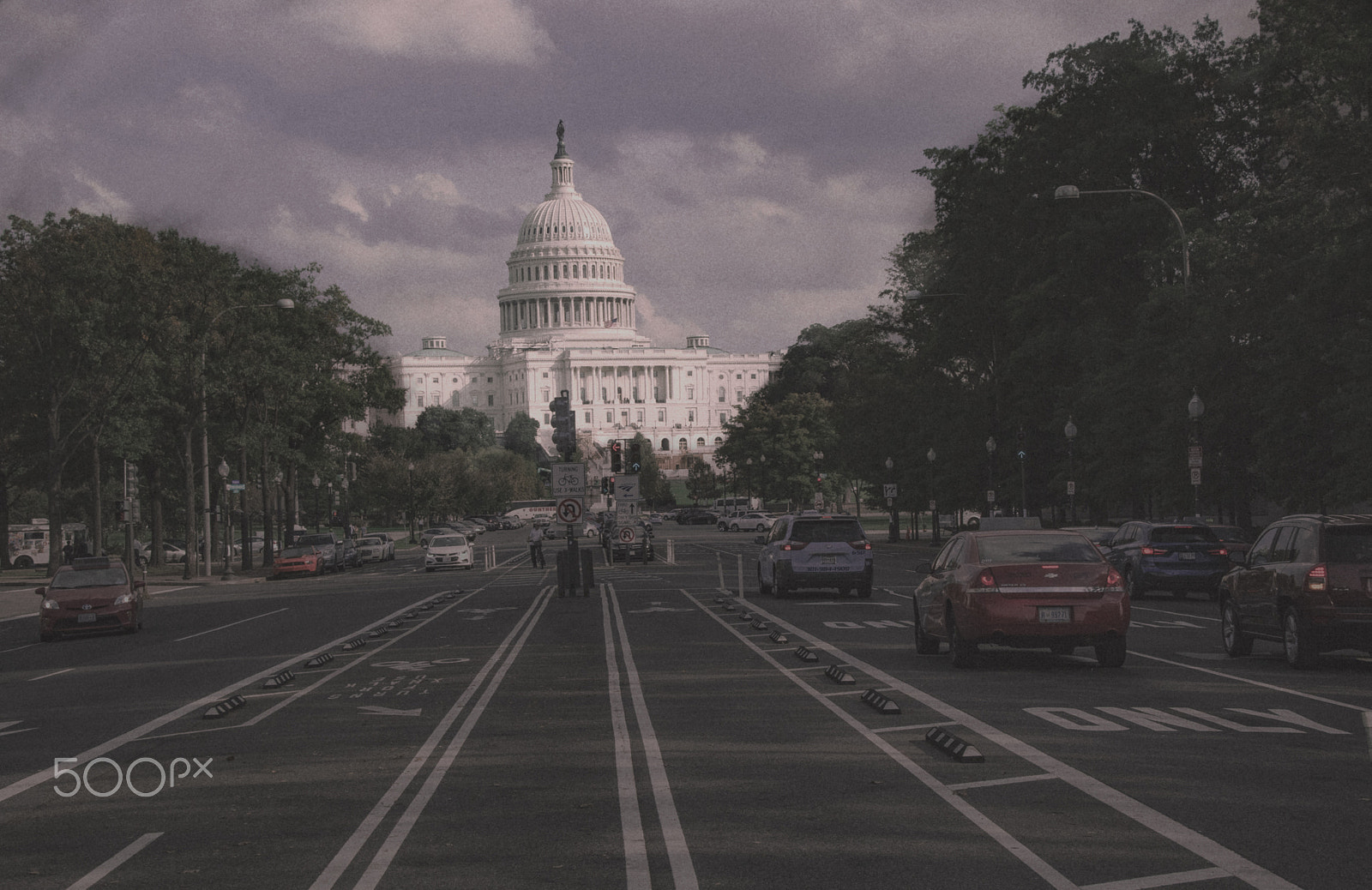 Canon EF-S 18-55mm F3.5-5.6 II sample photo. Capitol photography