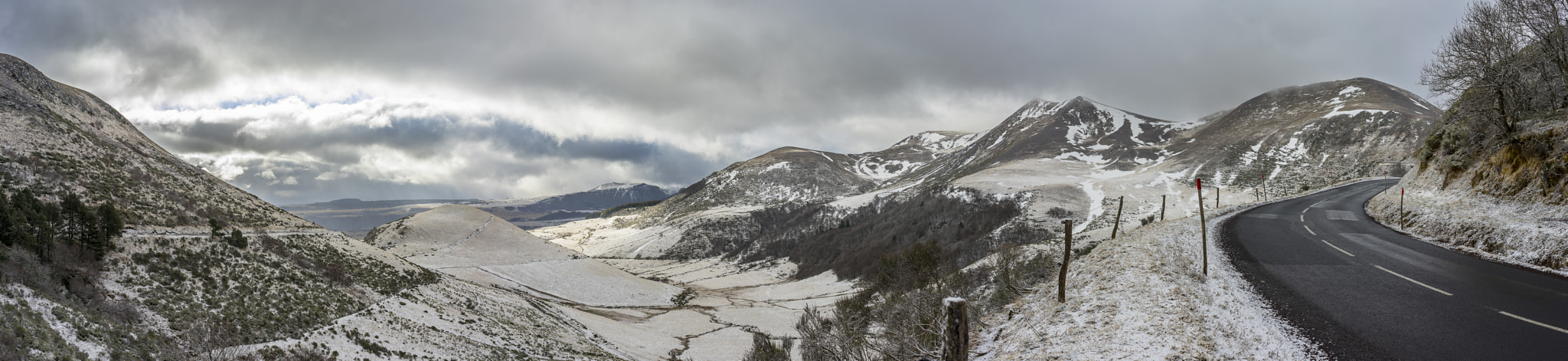 Sony FE 28mm F2 sample photo. Massif central photography