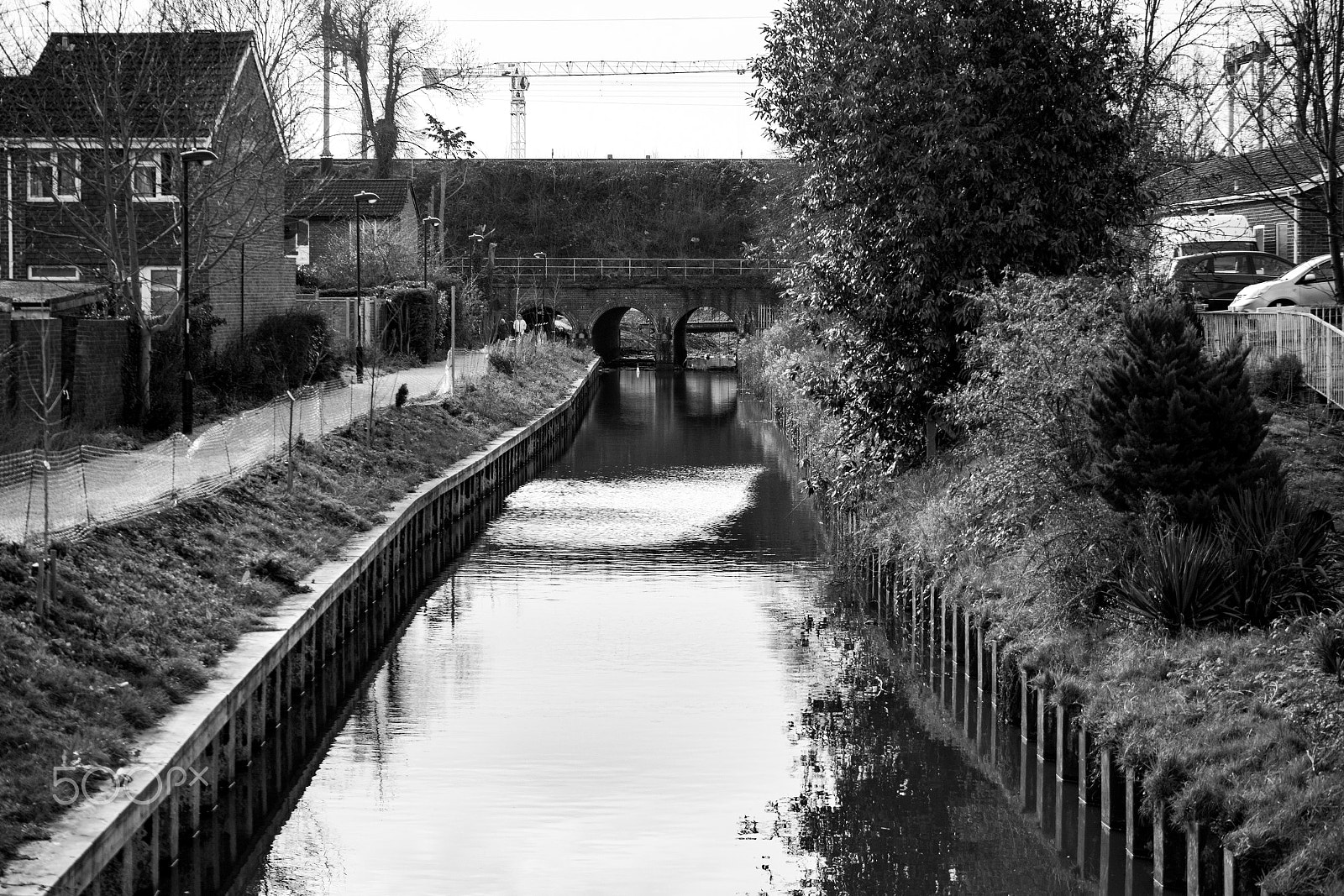 Canon EF 75-300mm f/4-5.6 USM sample photo. Canal below the trains photography