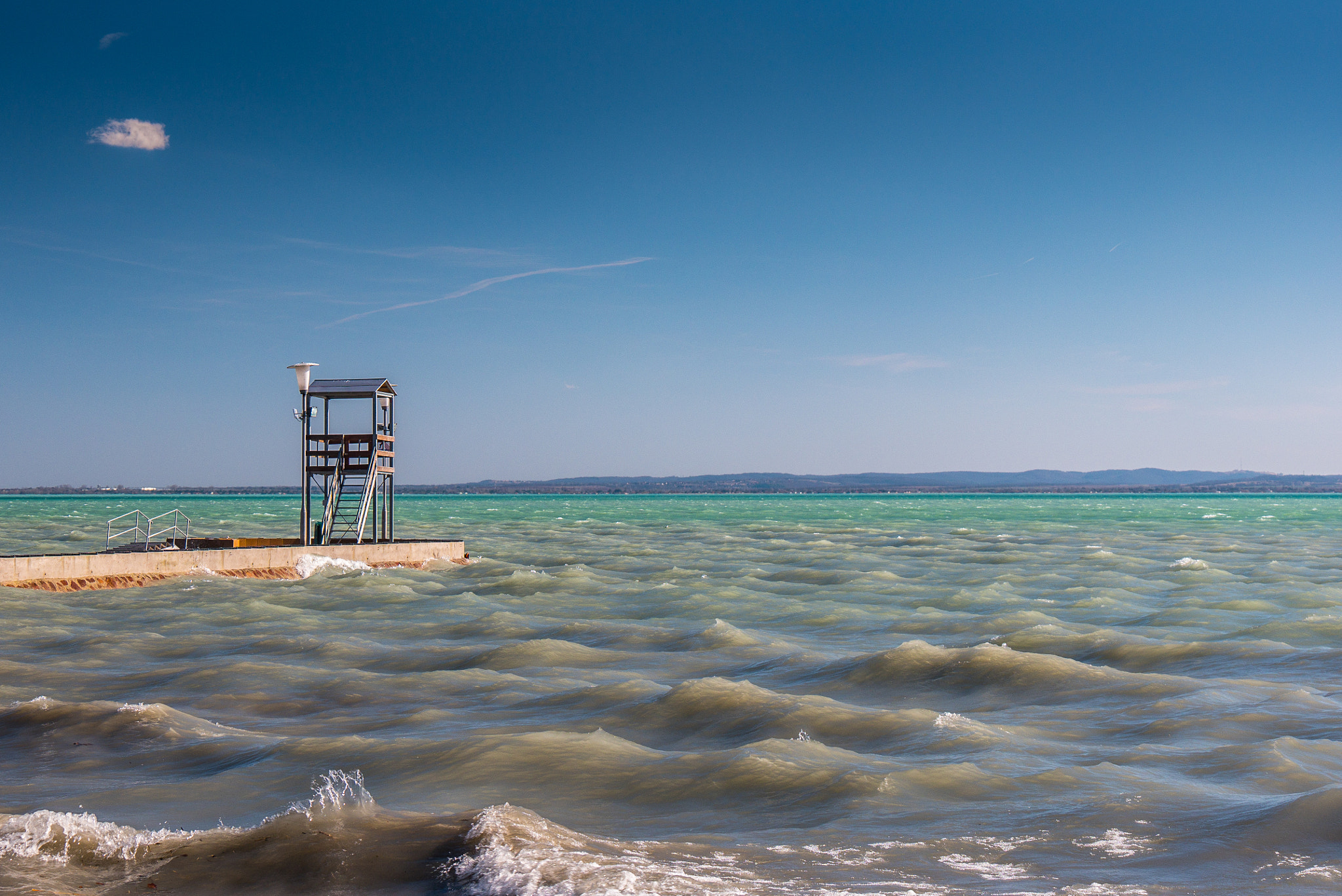 Panasonic Lumix DMC-GX85 (Lumix DMC-GX80 / Lumix DMC-GX7 Mark II) sample photo. Waves photography