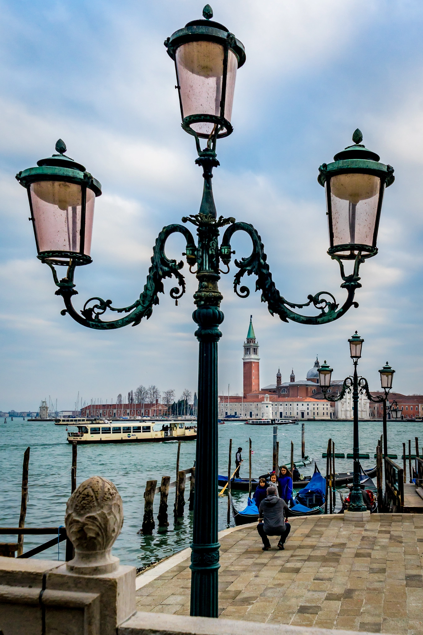 Sony a7R sample photo. Family photo opportunity from san marco. photography