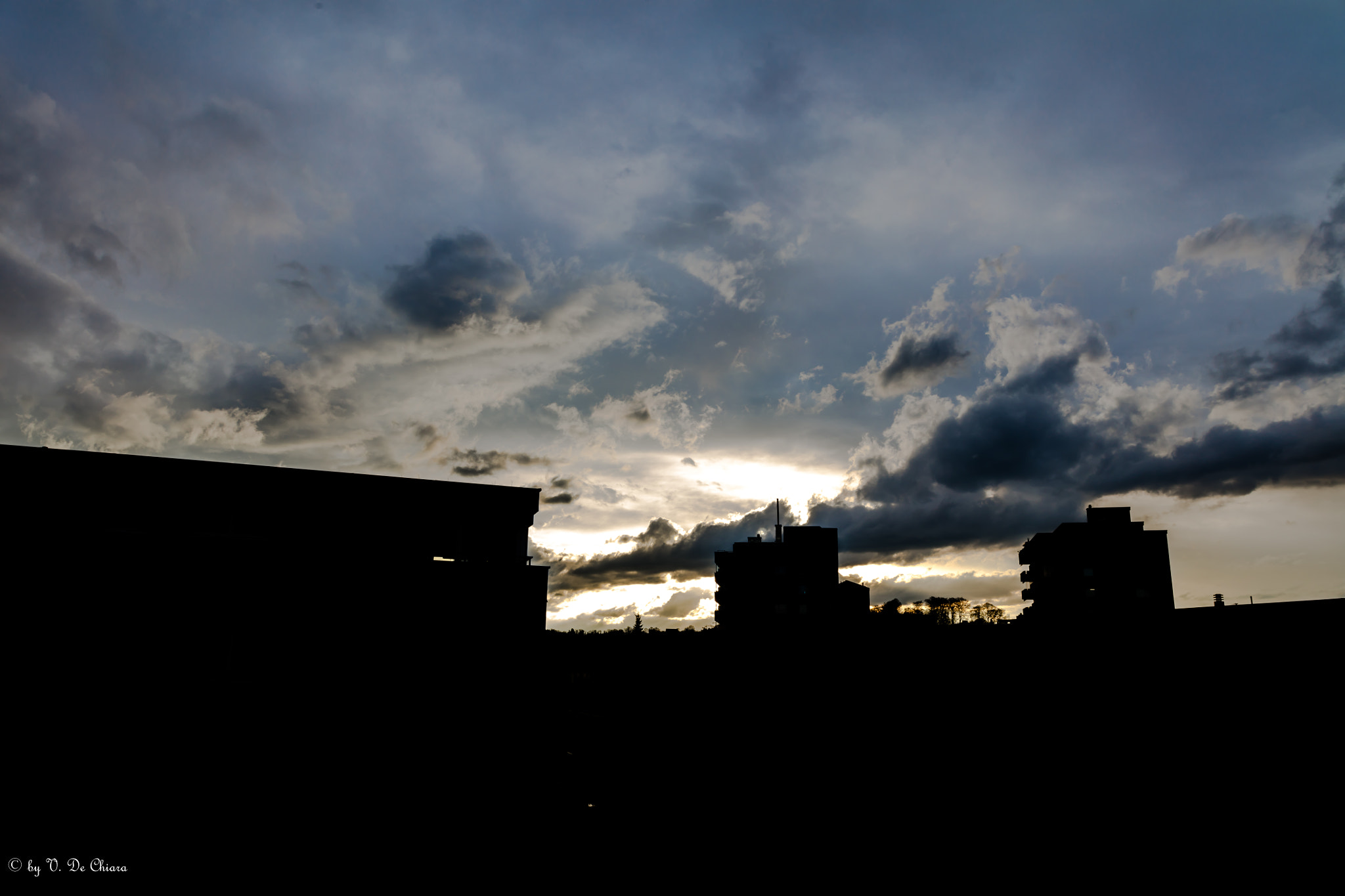 Sigma 24-35mm F2 DG HSM Art sample photo. Balconia photography