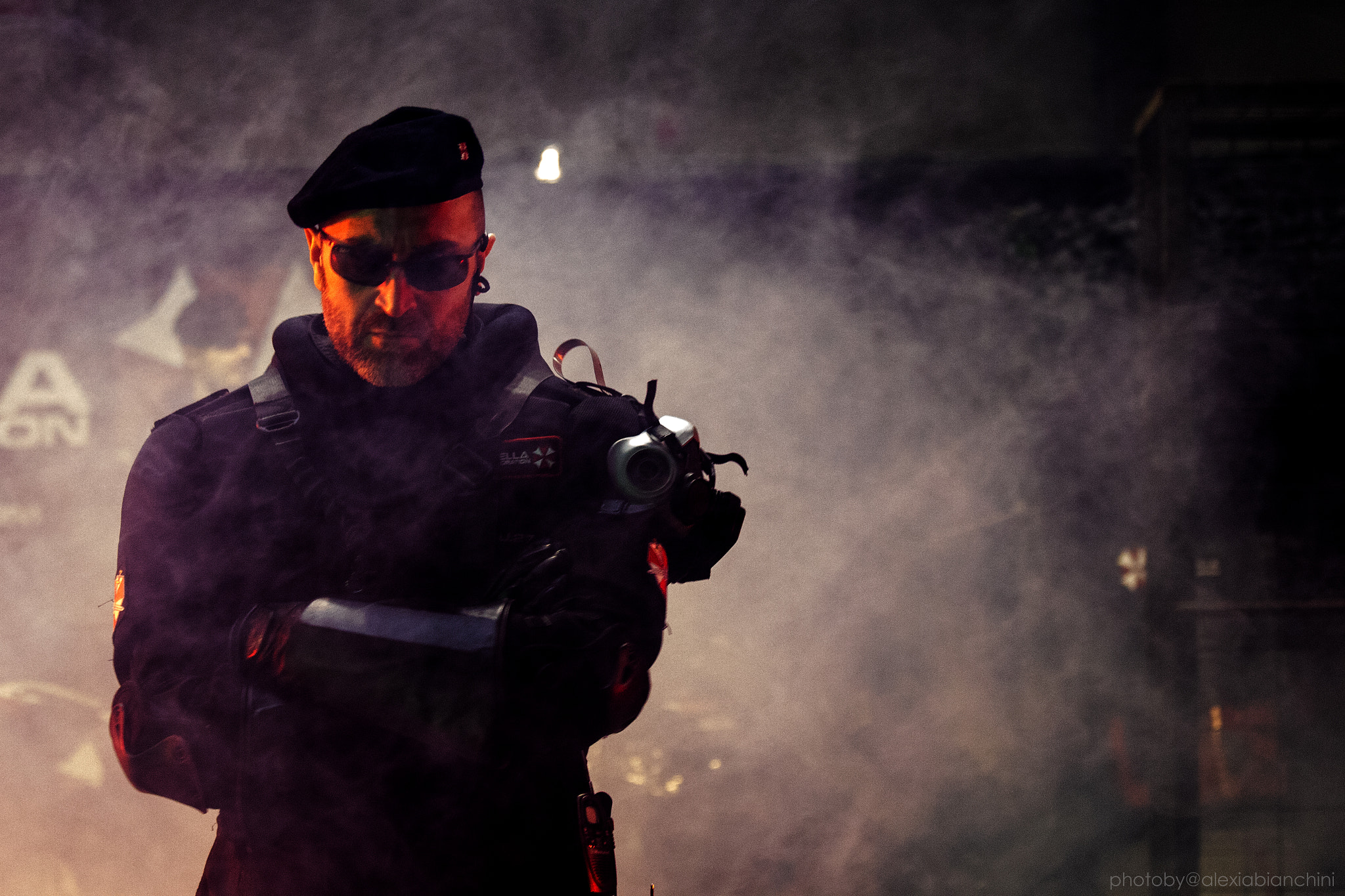 Canon EF 70-200mm F4L IS USM sample photo. Cosplay. zombie hunter photography