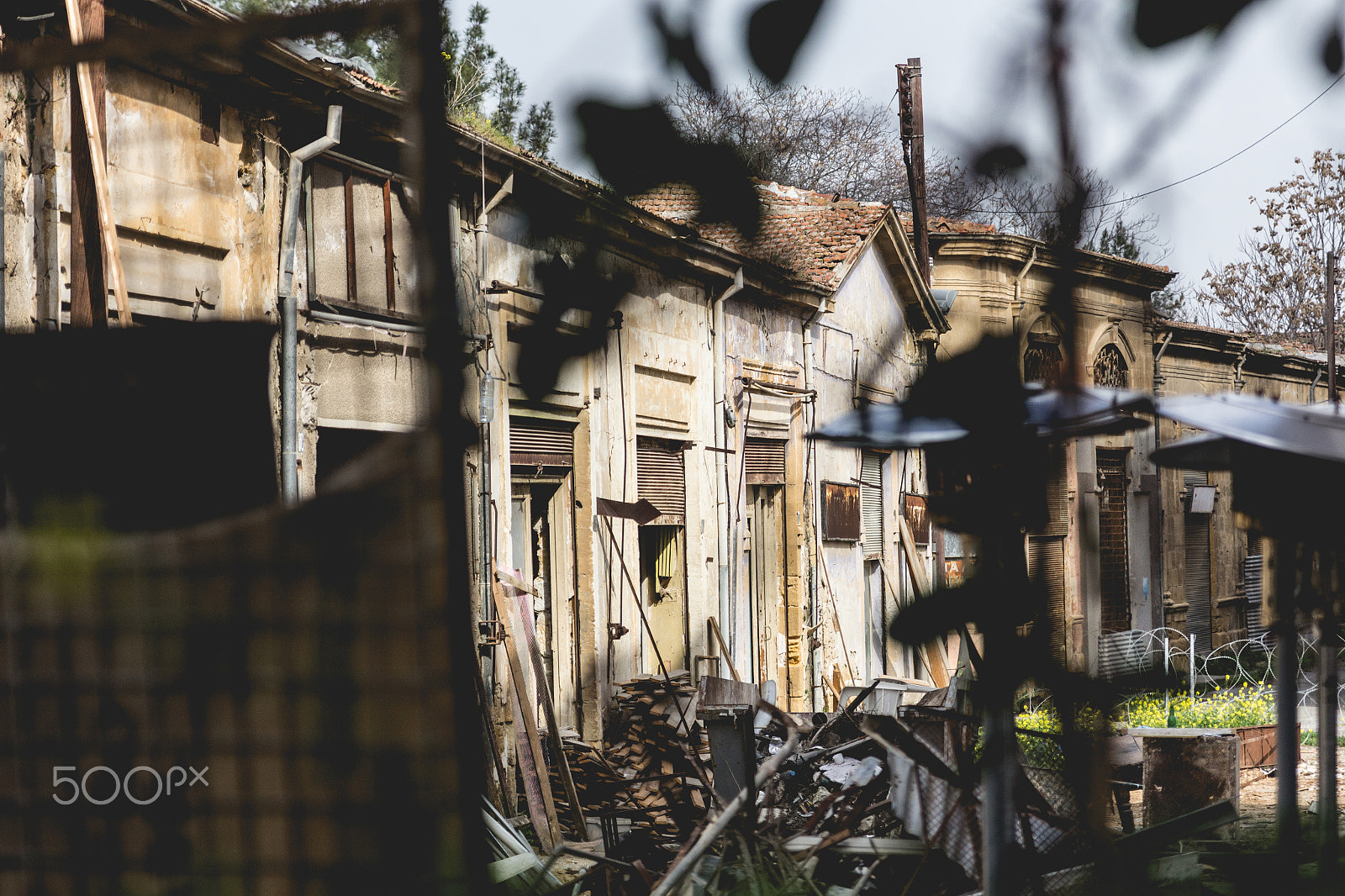 Canon EOS 60D + Sigma 24-70mm F2.8 EX DG Macro sample photo. No man's land, nicosia, cyprus photography