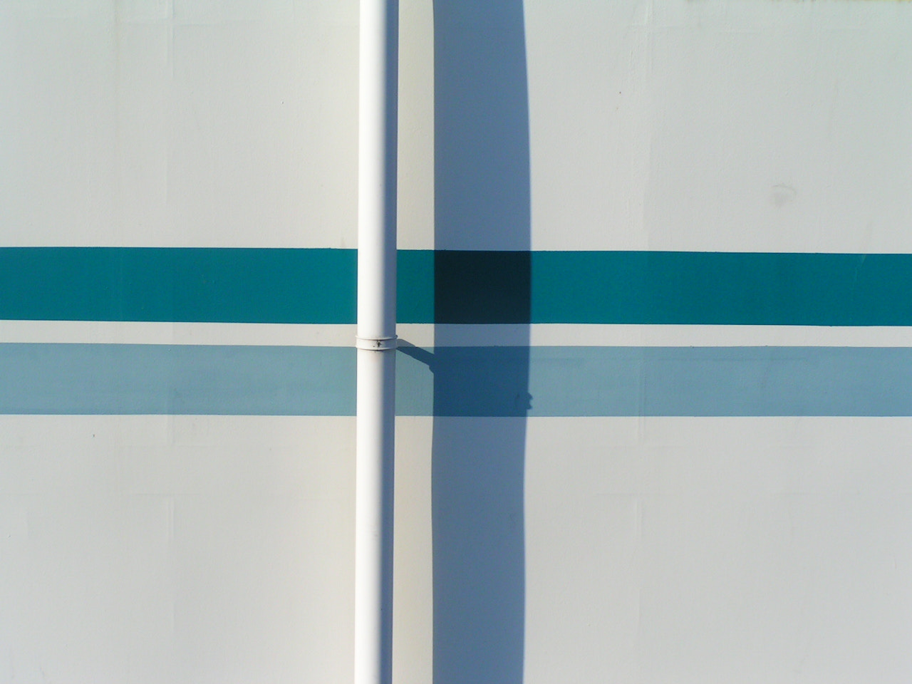 KONICA MINOLTA DiMAGE Z1 sample photo. Almost photography