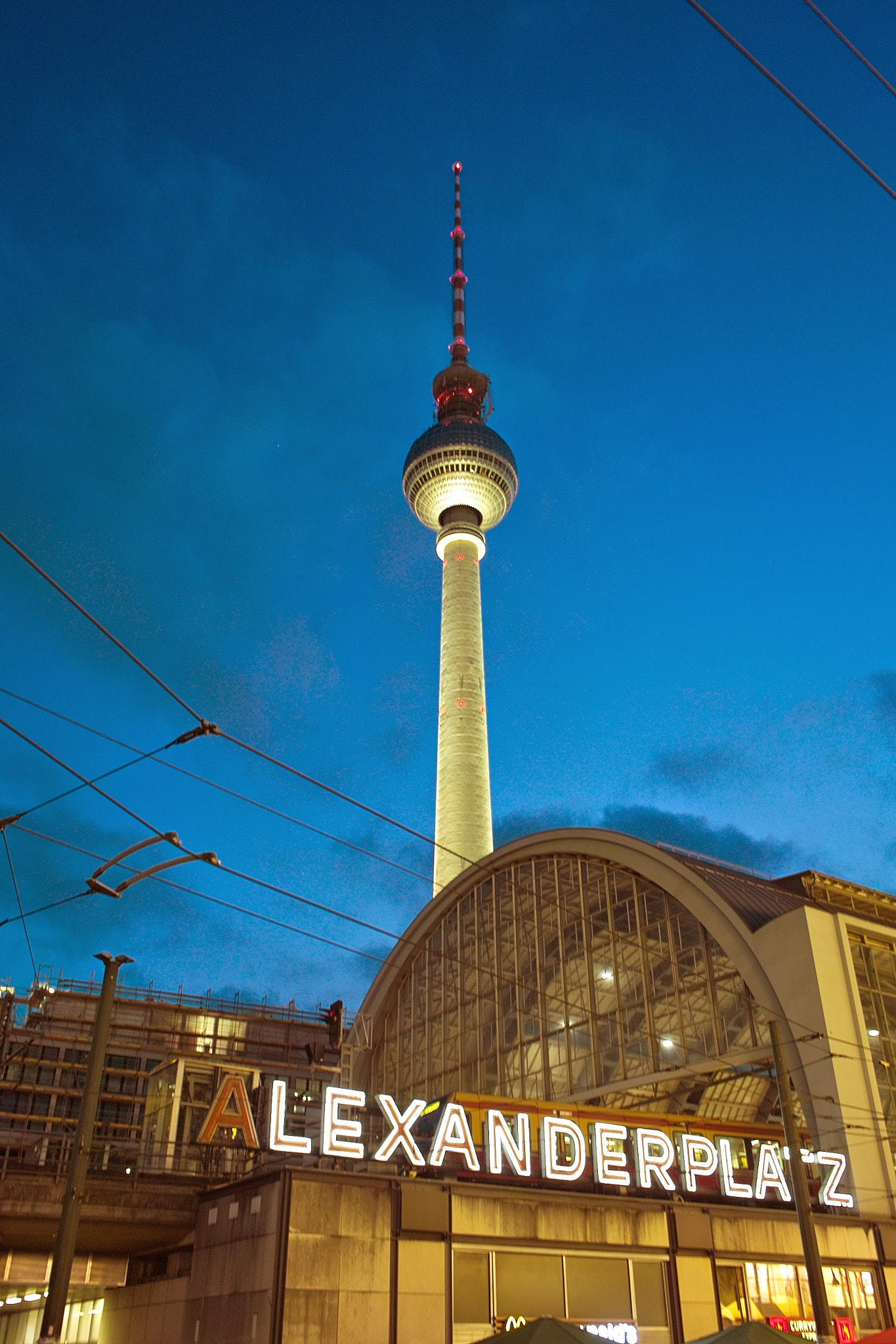 Sigma DP1 sample photo. Alexanderplatz photography