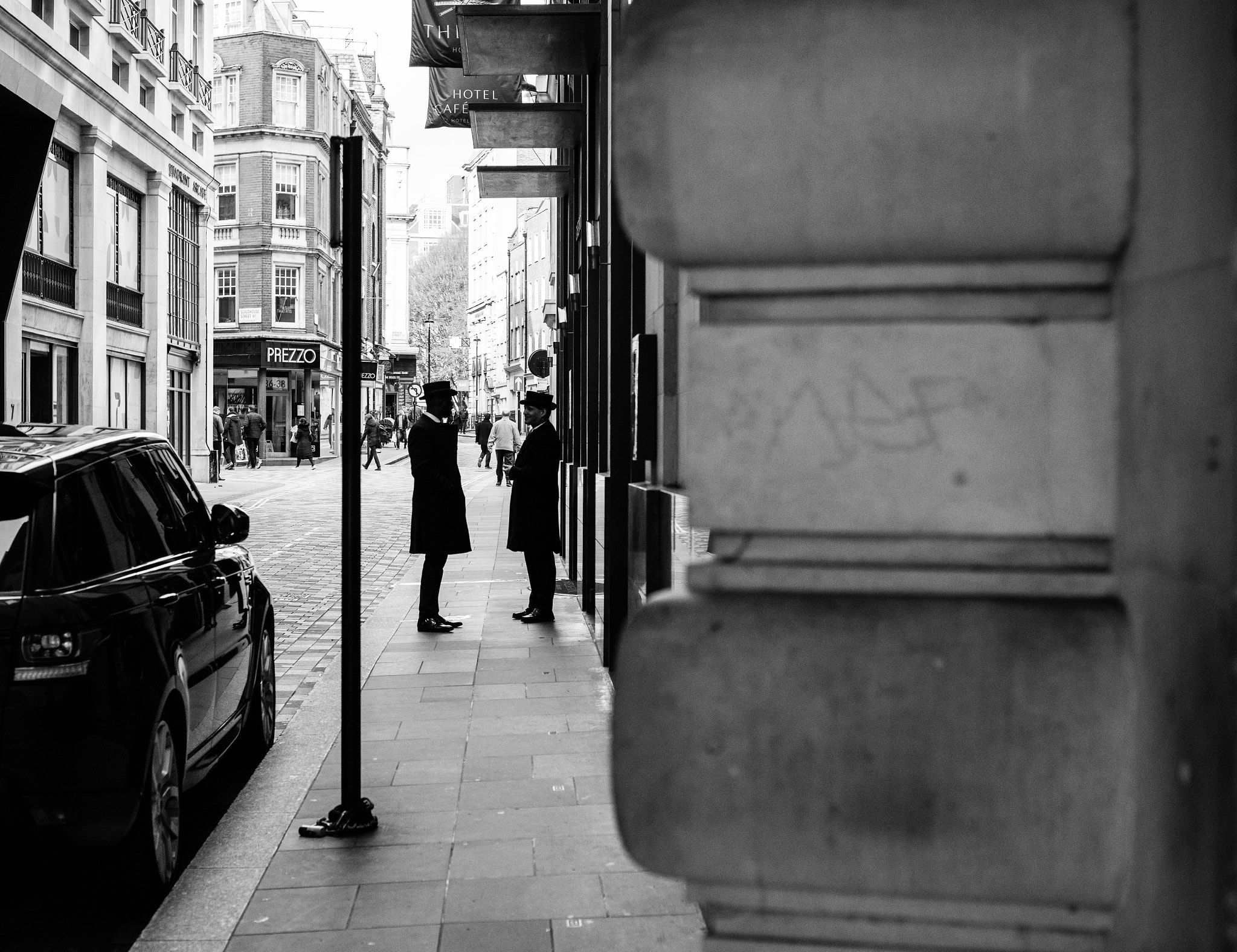 E 50mm F2 sample photo. M i b photography