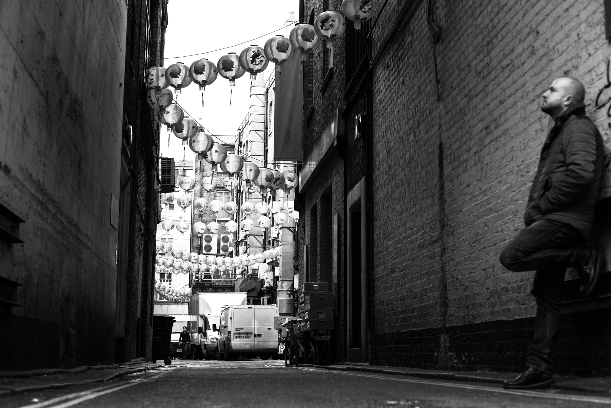 E 50mm F2 sample photo. Wall e photography