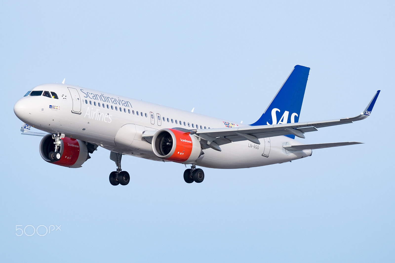 Fujifilm XF 100-400mm F4.5-5.6 R LM OIS WR sample photo. Sas airbus a320 neo landing photography