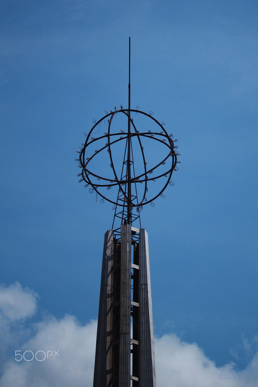 Canon EF-S 55-250mm F4-5.6 IS STM sample photo. Radio tower photography