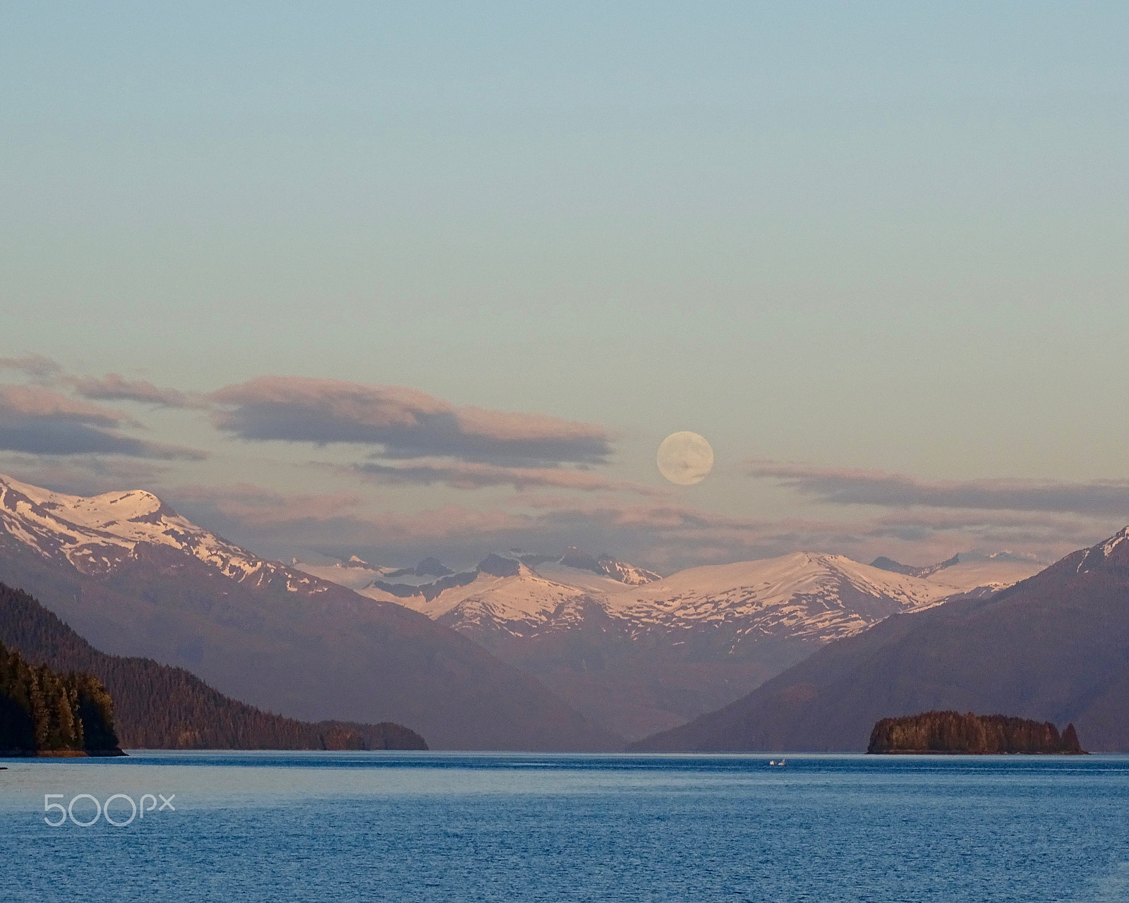 Sony 24-210mm F2.8-6.3 sample photo. Full moon over mountains photography