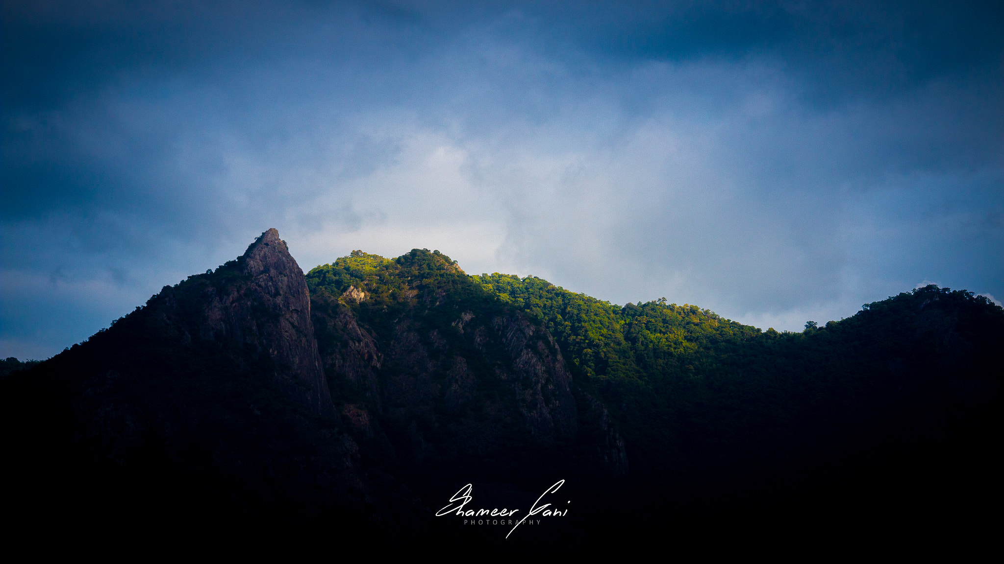 Canon EOS 70D + Canon EF 70-200mm F4L IS USM sample photo. During sunset photography