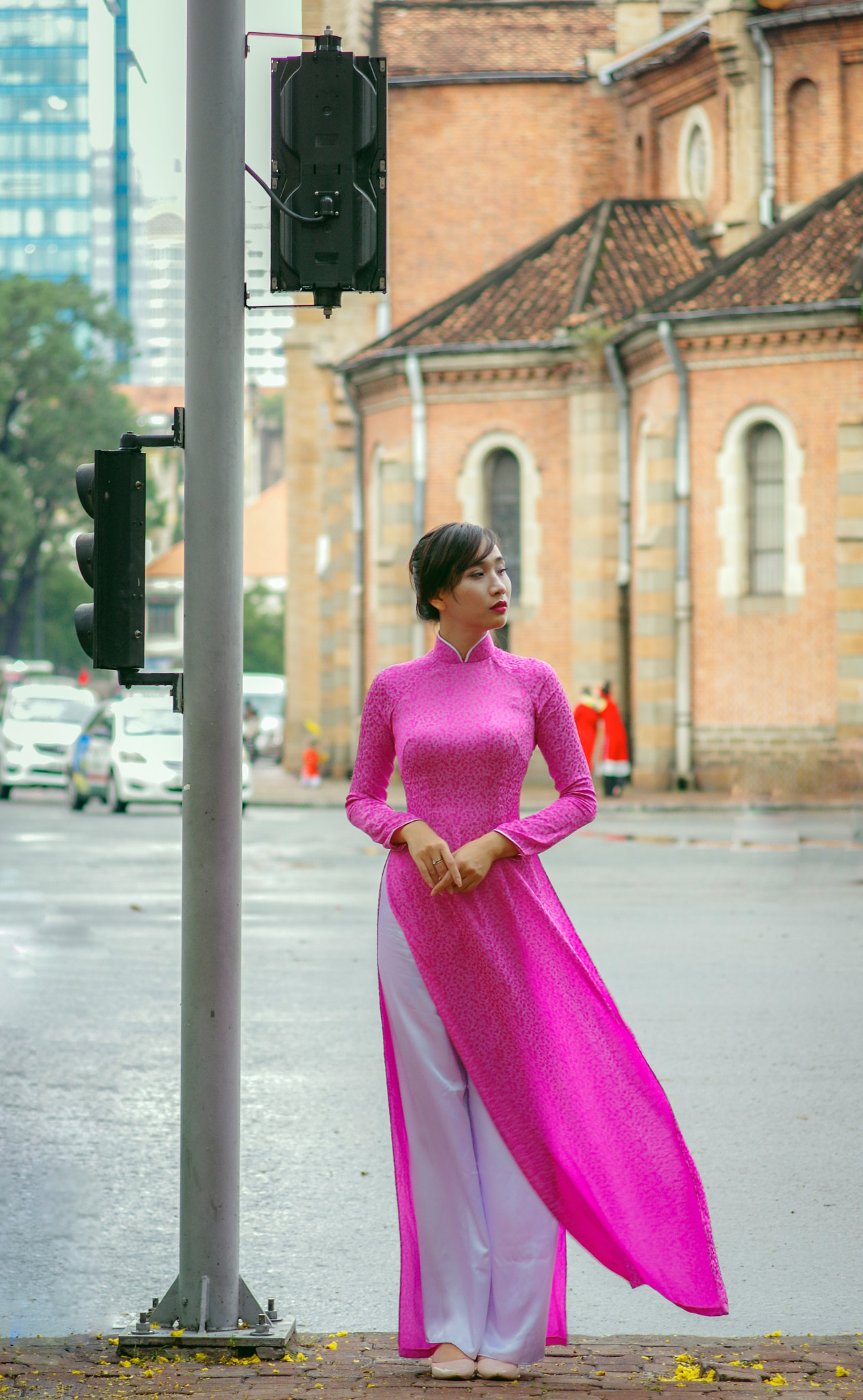 Pentax K-3 sample photo. Lady's in aodai photography