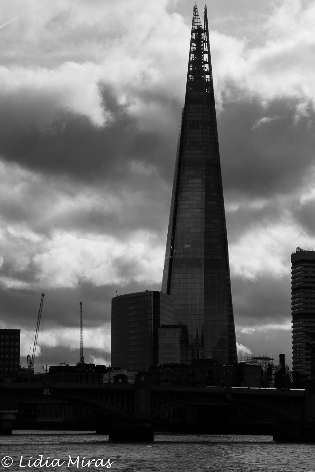 Sigma 18-200mm f/3.5-6.3 DC OS sample photo. Thames walk photography