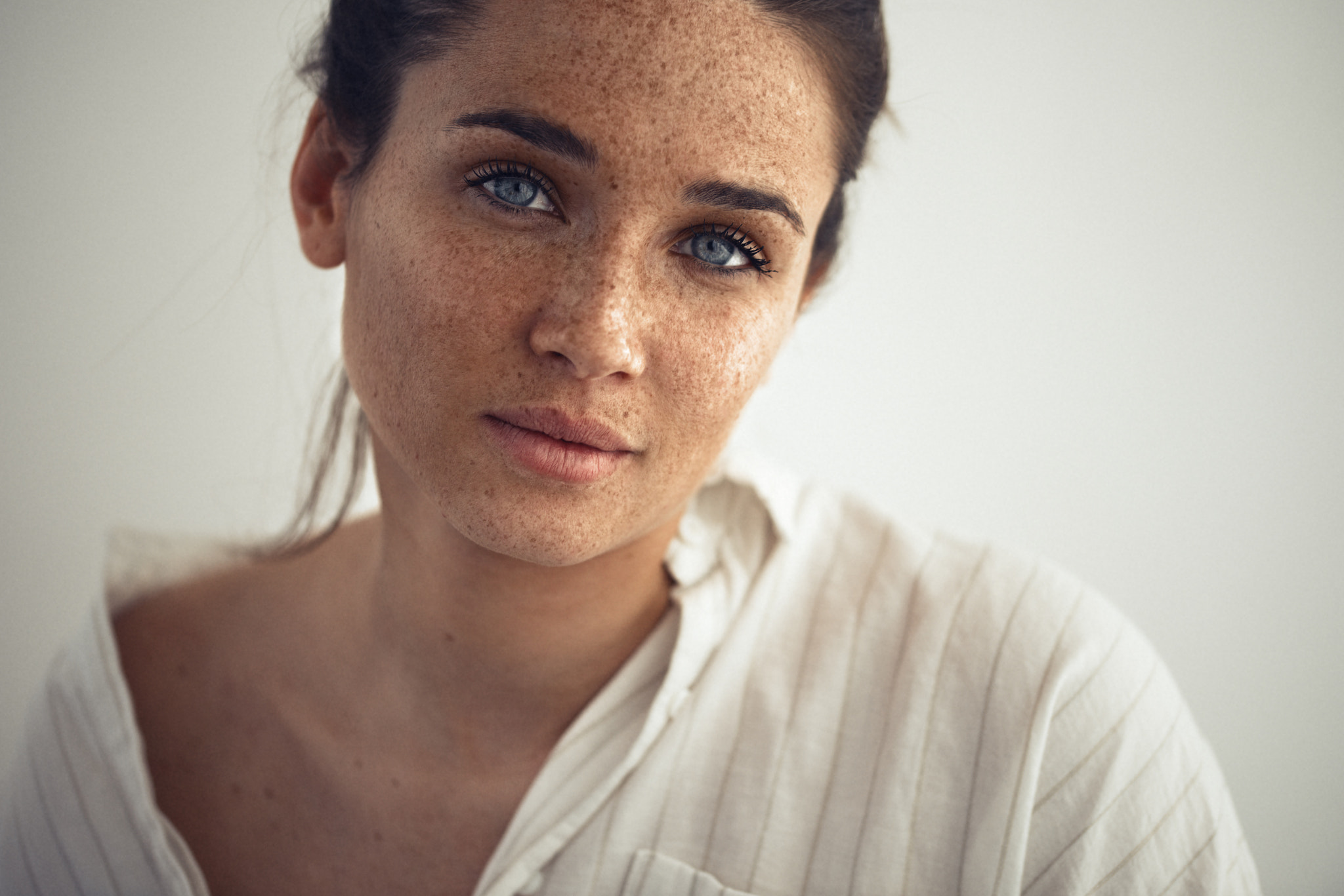 Sigma 105mm F2.8 EX DG OS HSM sample photo. Elena photography