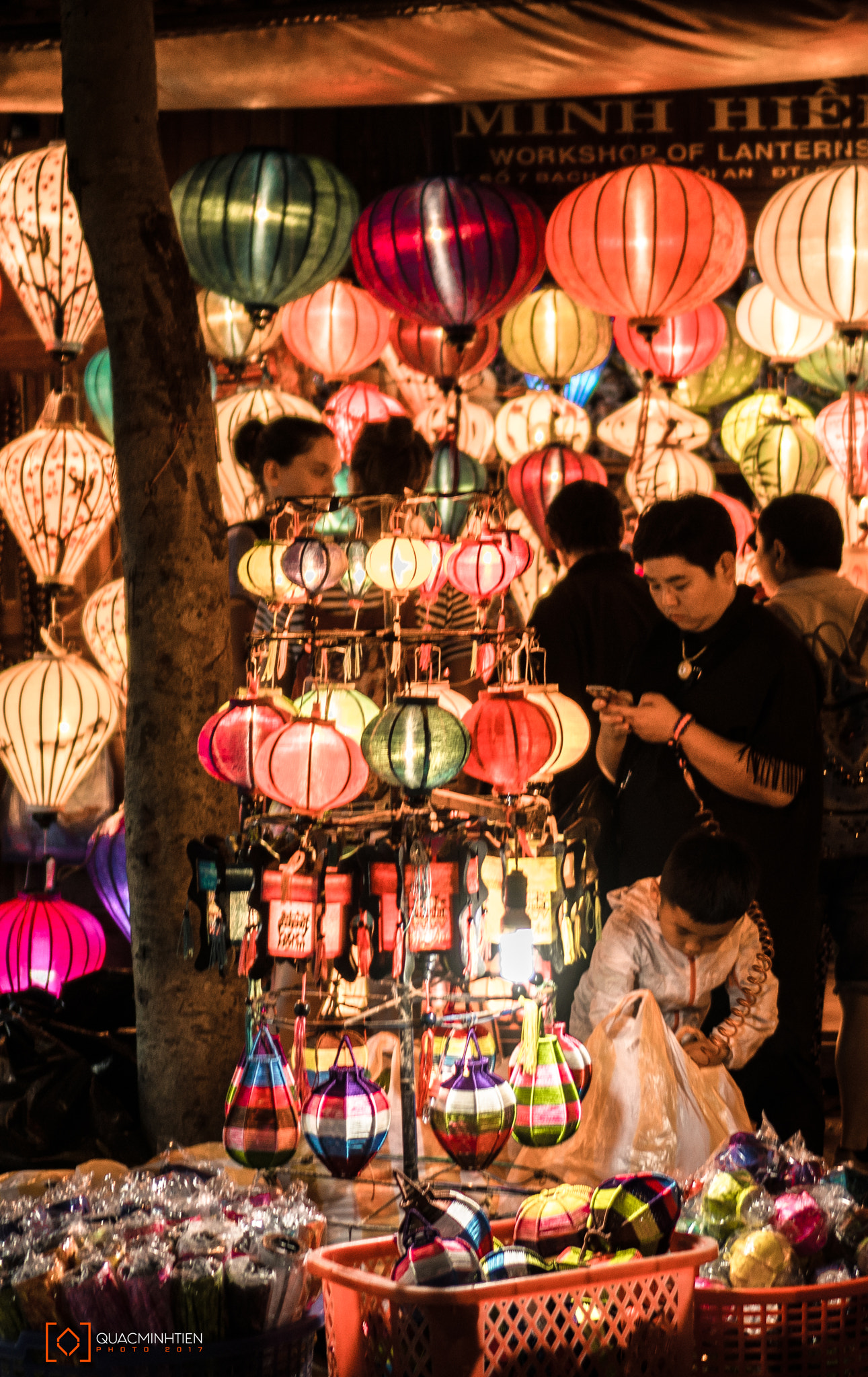 Sony E 35mm F1.8 OSS sample photo. Hoi an () photography